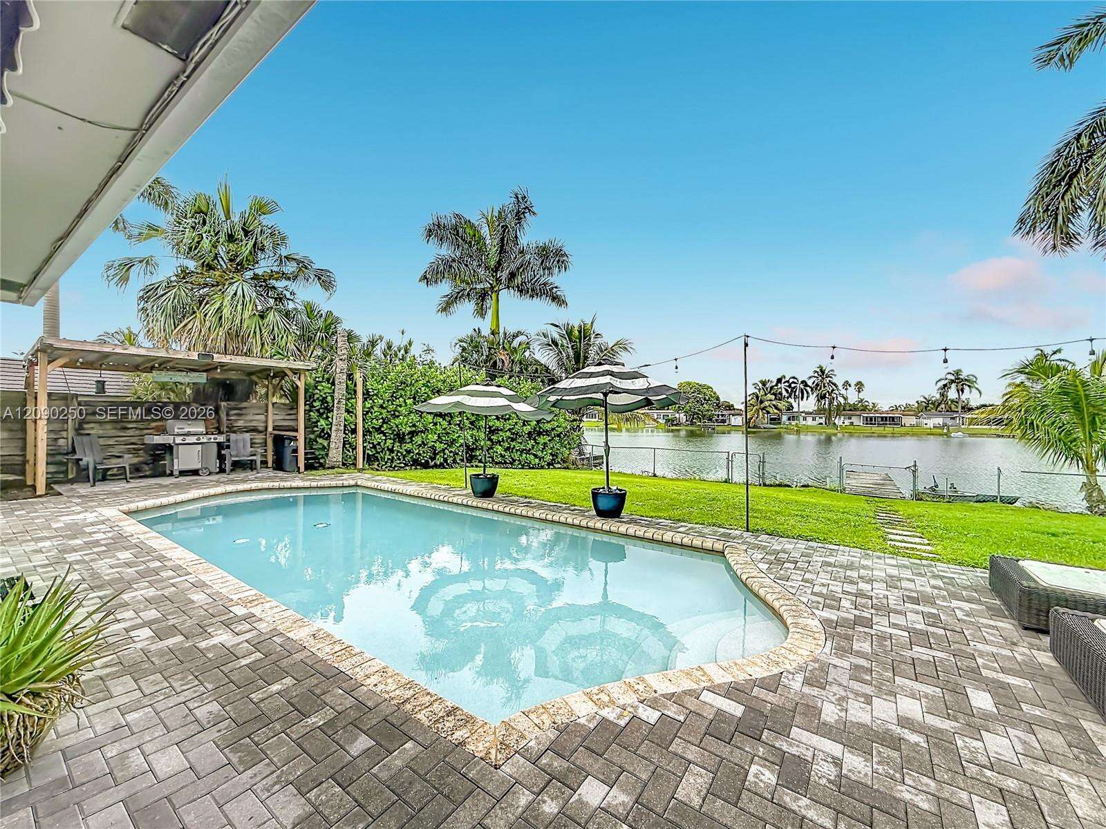 1150 86th Ter, Pembroke Pines, FL 33024 - For Sale photo 45