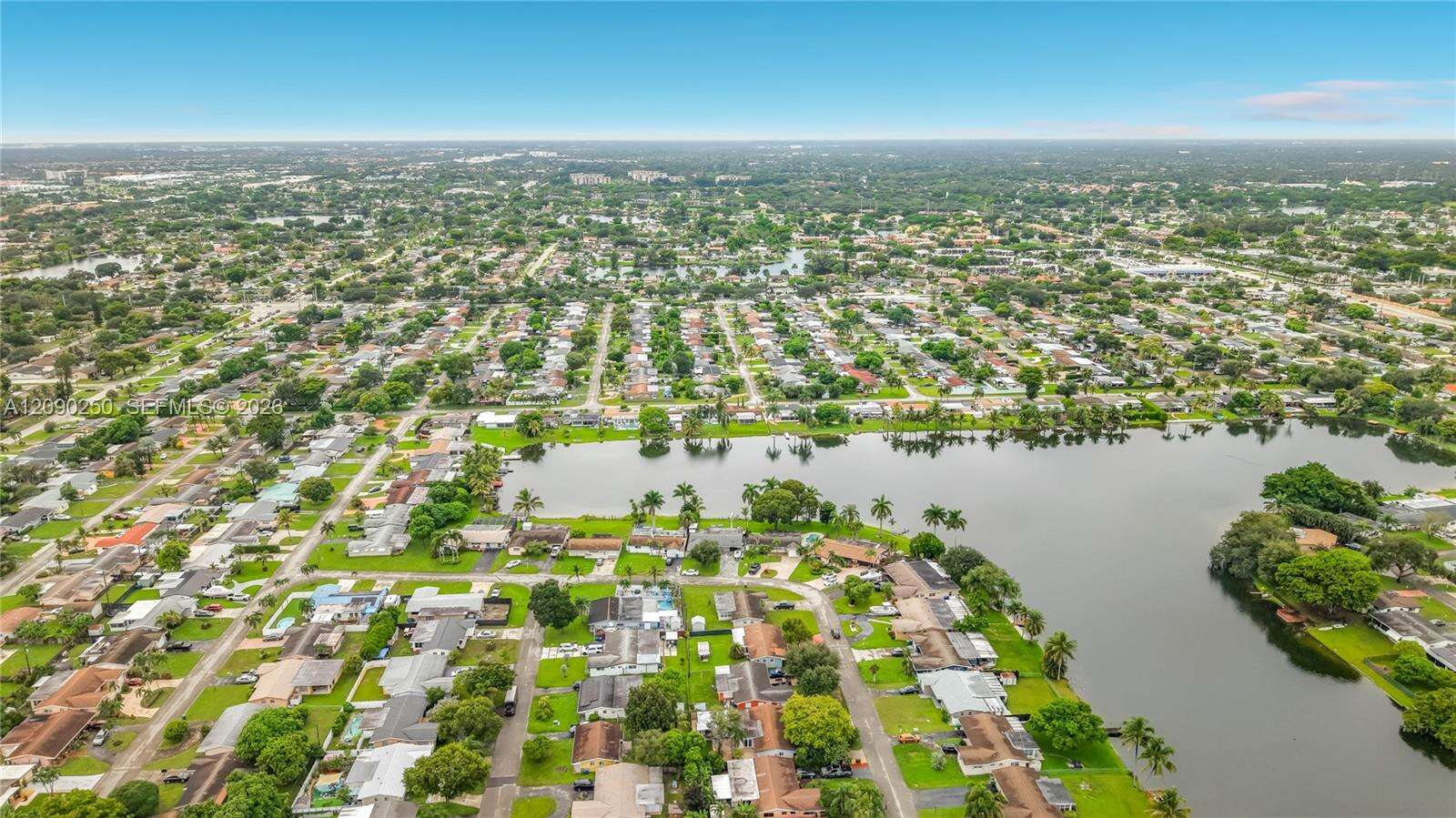 1150 86th Ter, Pembroke Pines, FL 33024 - For Sale photo 6