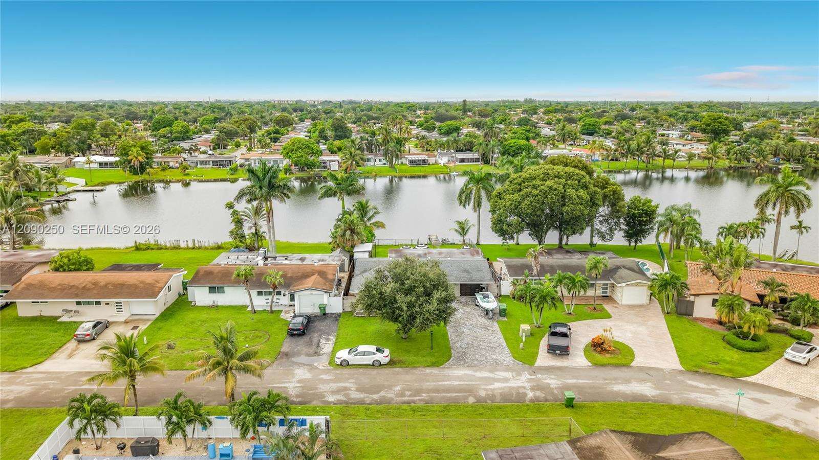 1150 86th Ter, Pembroke Pines, FL 33024 - For Sale photo 9