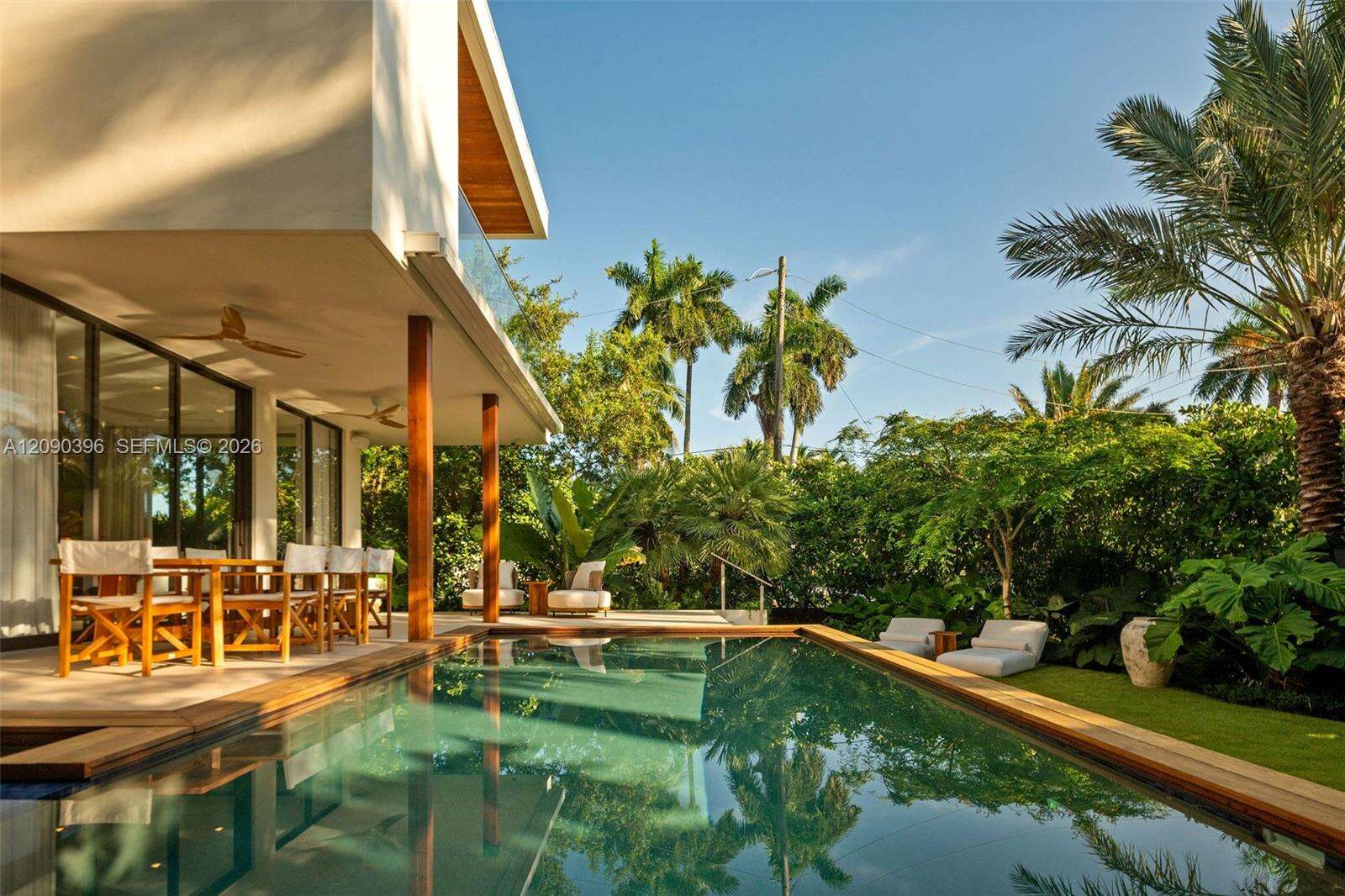 5701 Bay Rd, Miami Beach, FL 33140 - For Sale photo 2