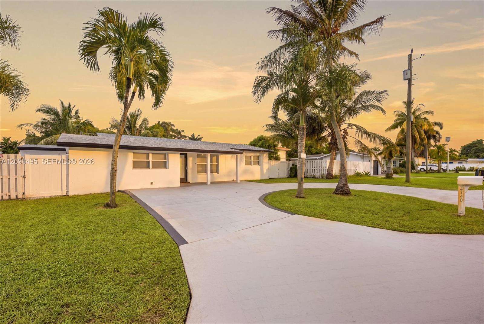4540 28th Ter, Dania Beach, FL 33312 - For Sale photo 2