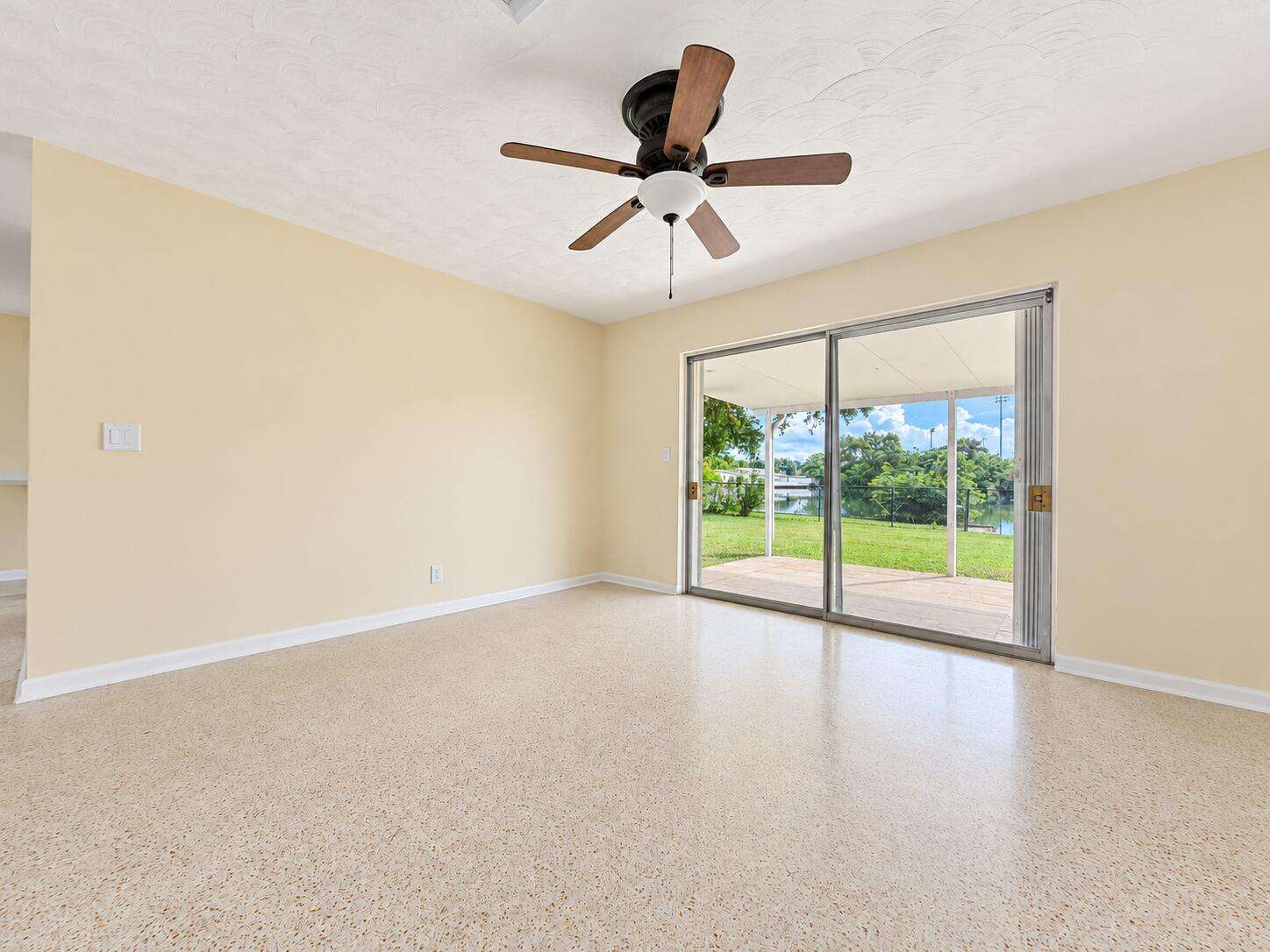 531 11th, Hallandale Beach, FL 33009 - For Sale photo 13