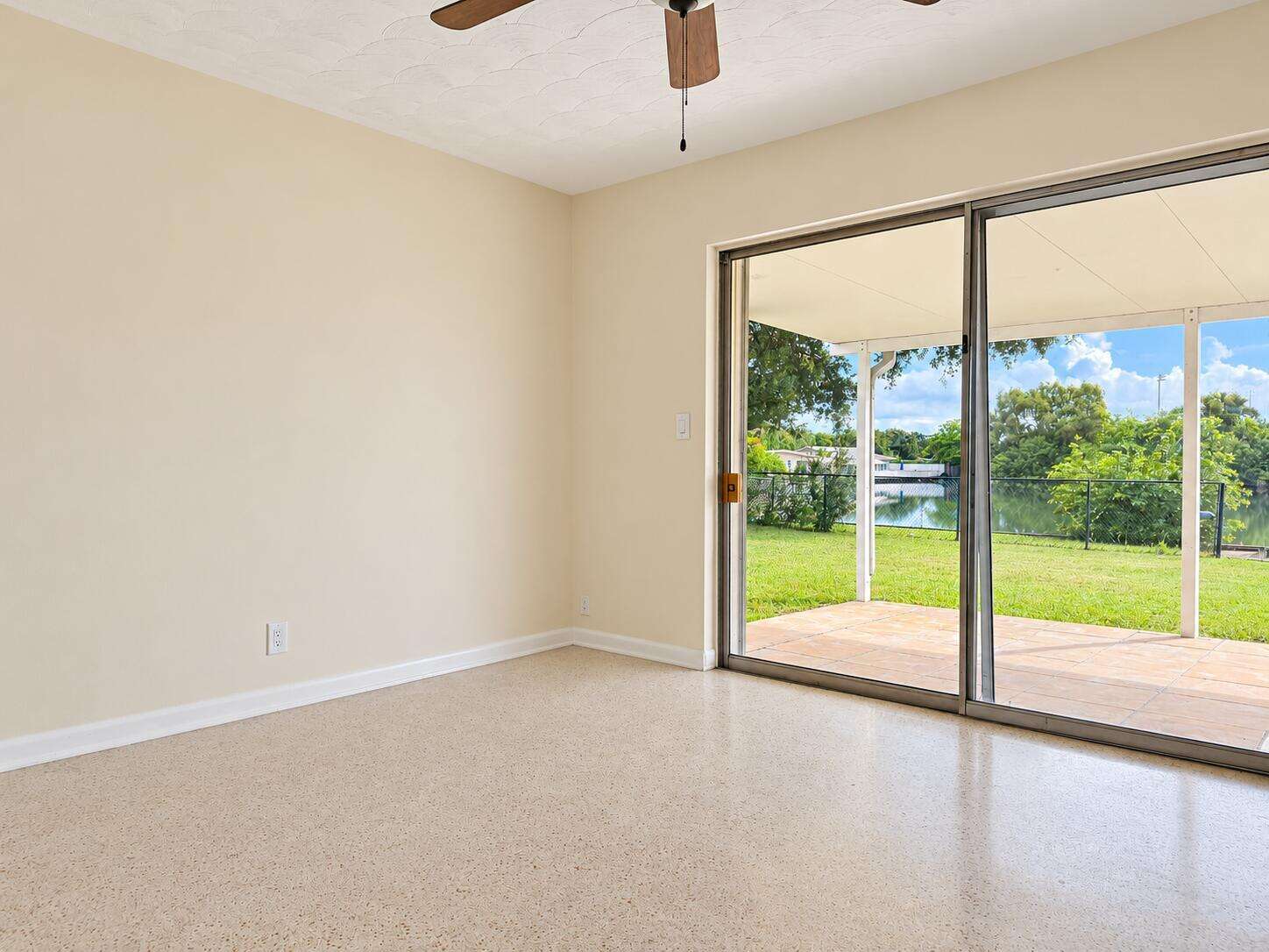 531 11th, Hallandale Beach, FL 33009 - For Sale photo 14