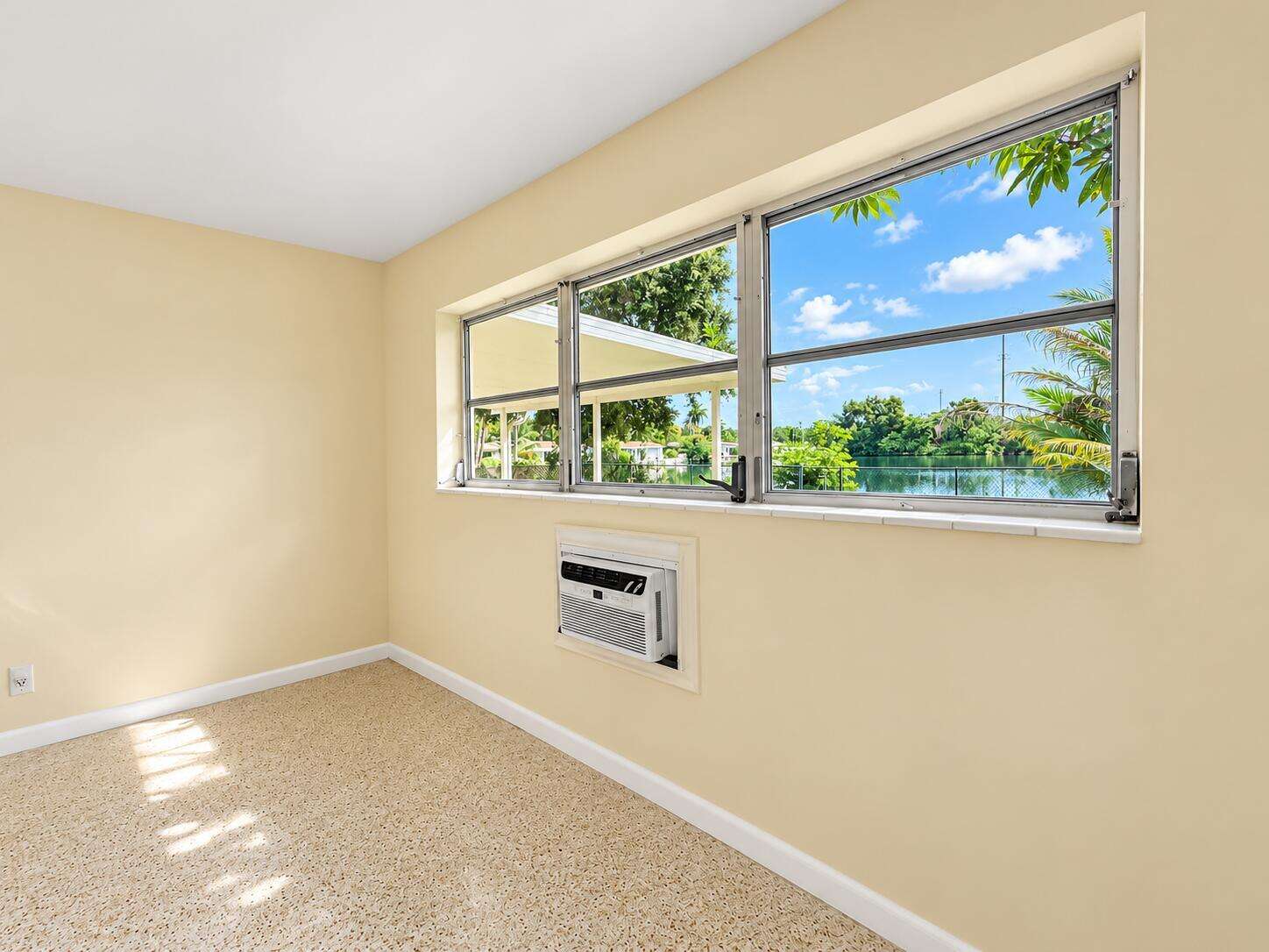 531 11th, Hallandale Beach, FL 33009 - For Sale photo 38