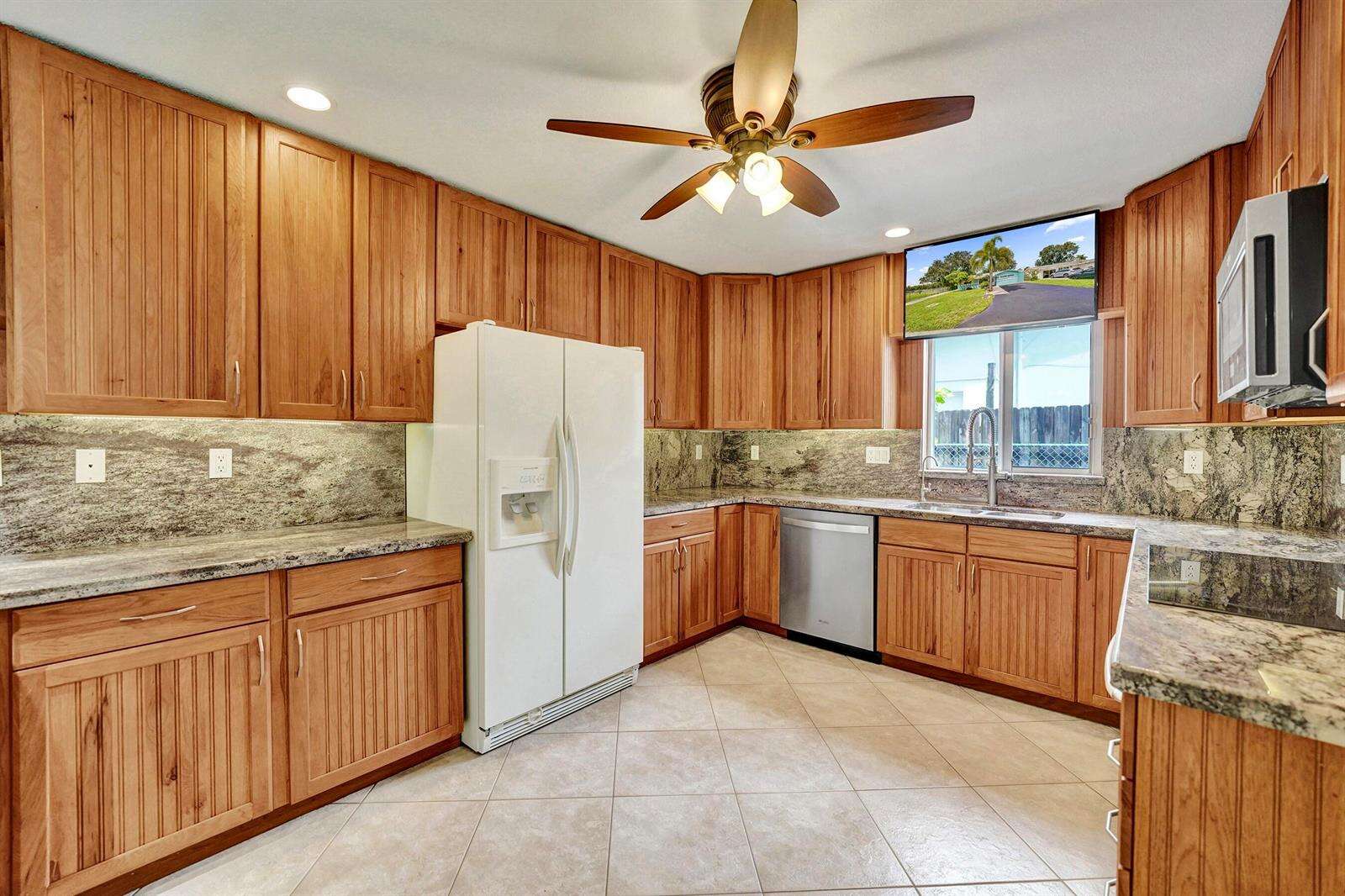 5081 29th, Dania Beach, FL 33312 - For Sale photo 17