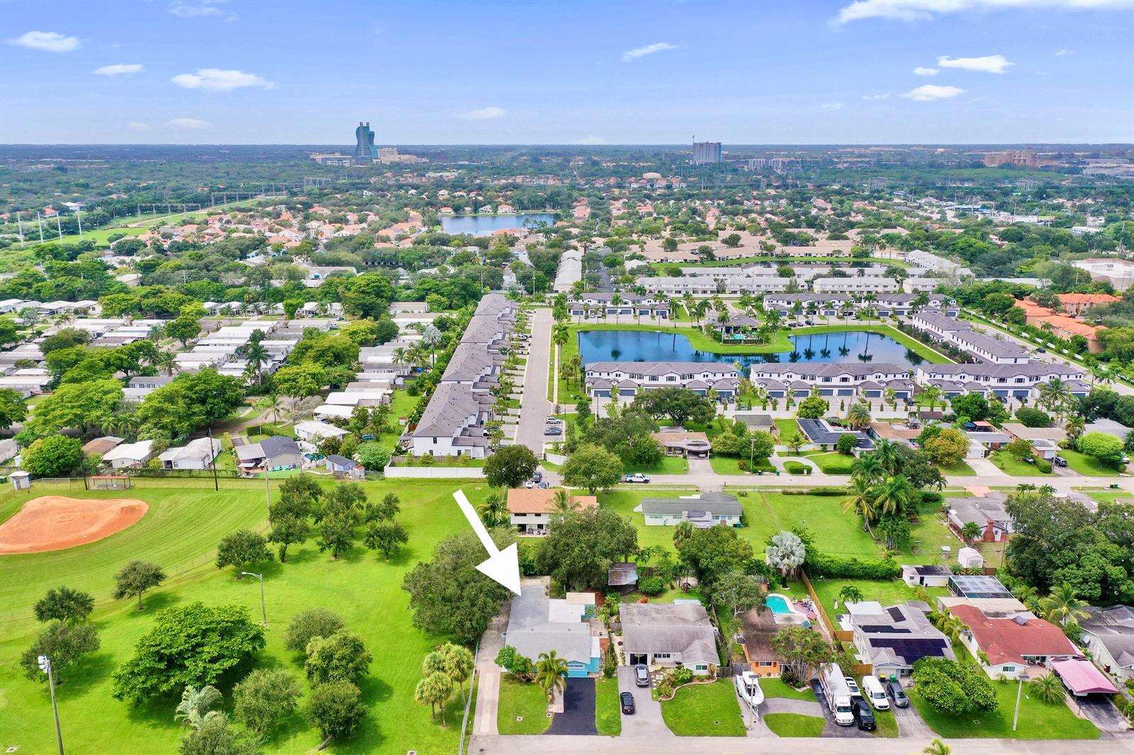 5081 29th, Dania Beach, FL 33312 - For Sale photo 4