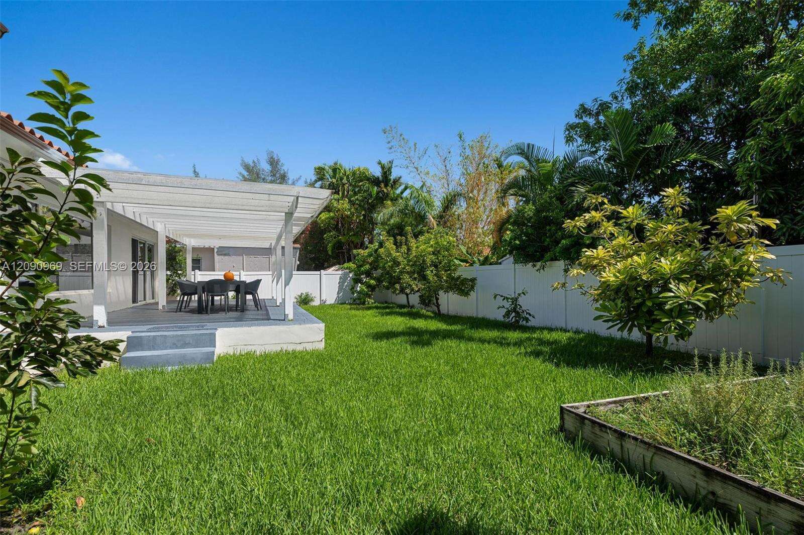 9217 Bay Dr, Surfside, FL 33154 - For Sale photo 15