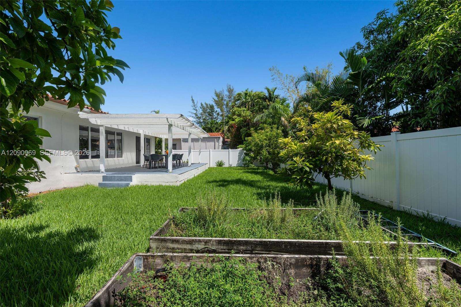 9217 Bay Dr, Surfside, FL 33154 - For Sale photo 17