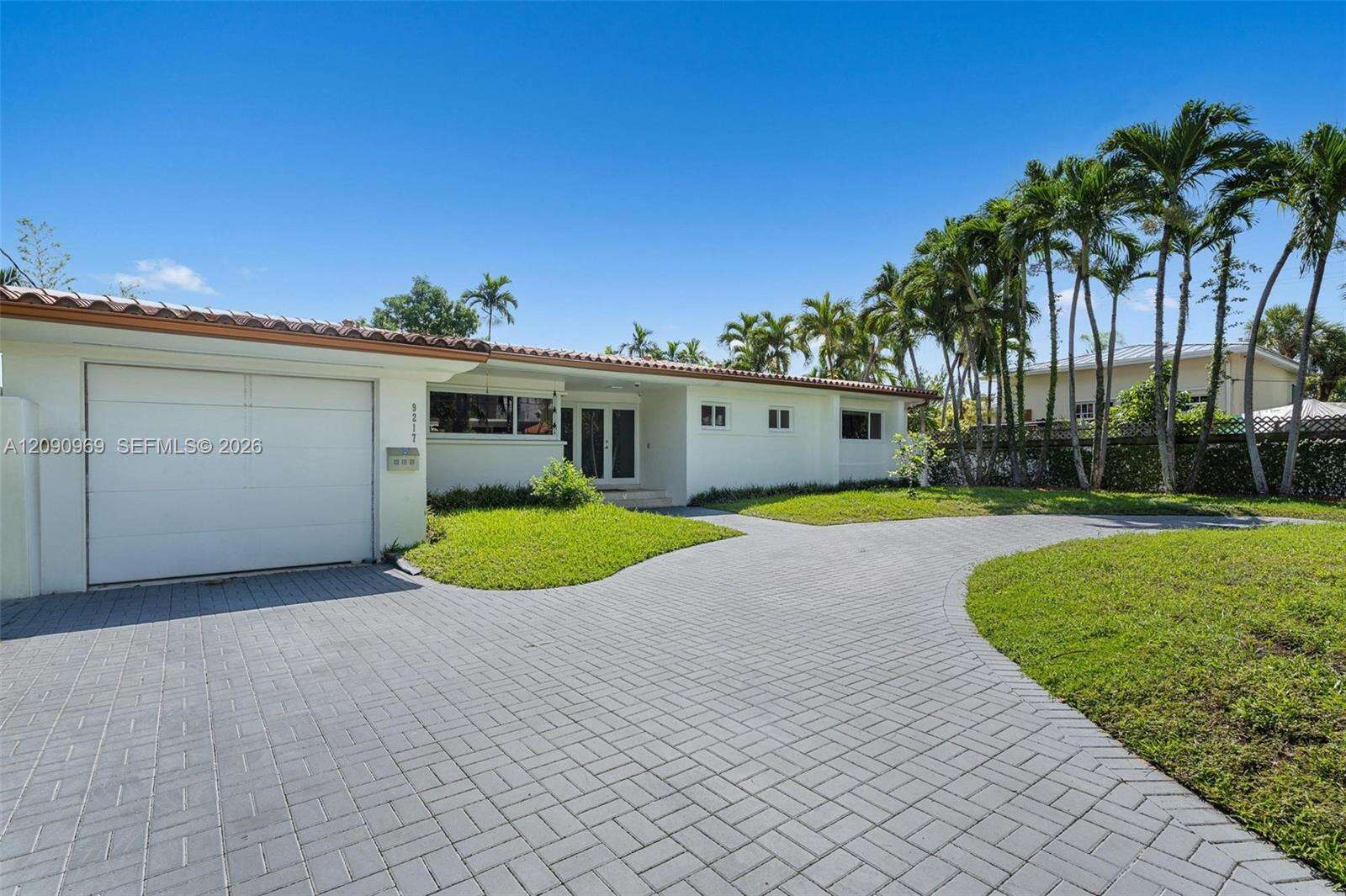 9217 Bay Dr, Surfside, FL 33154 - For Sale photo 4