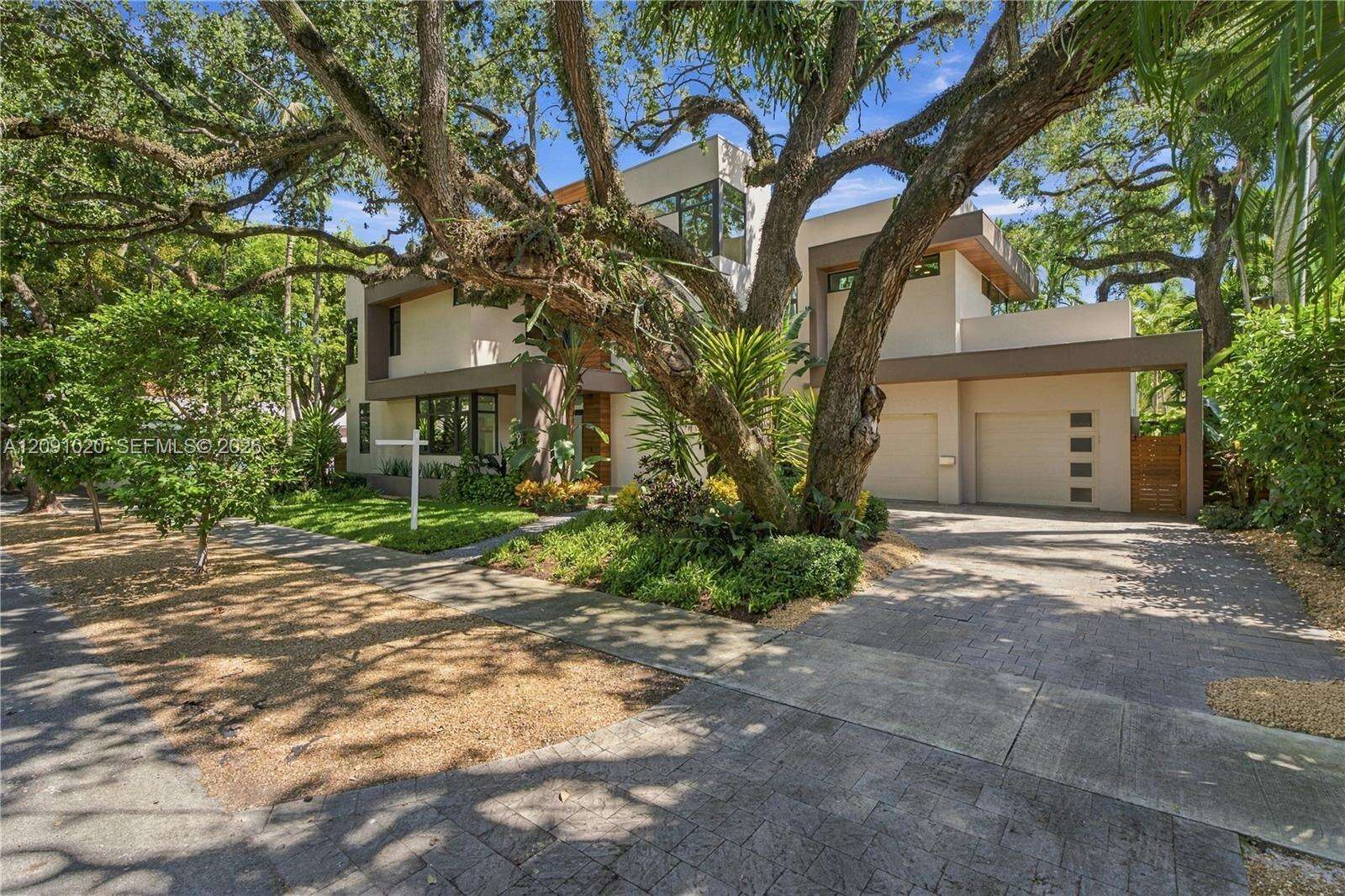 2803 Crystal Ct, Miami, FL 33133 - For Sale photo 46