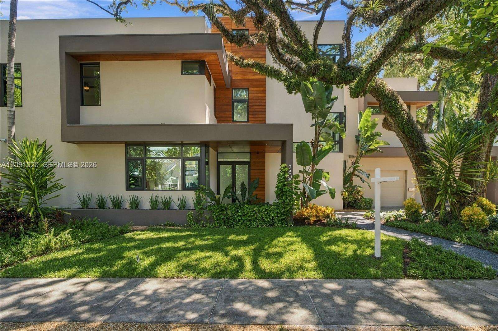 2803 Crystal Ct, Miami, FL 33133 - For Sale photo 47