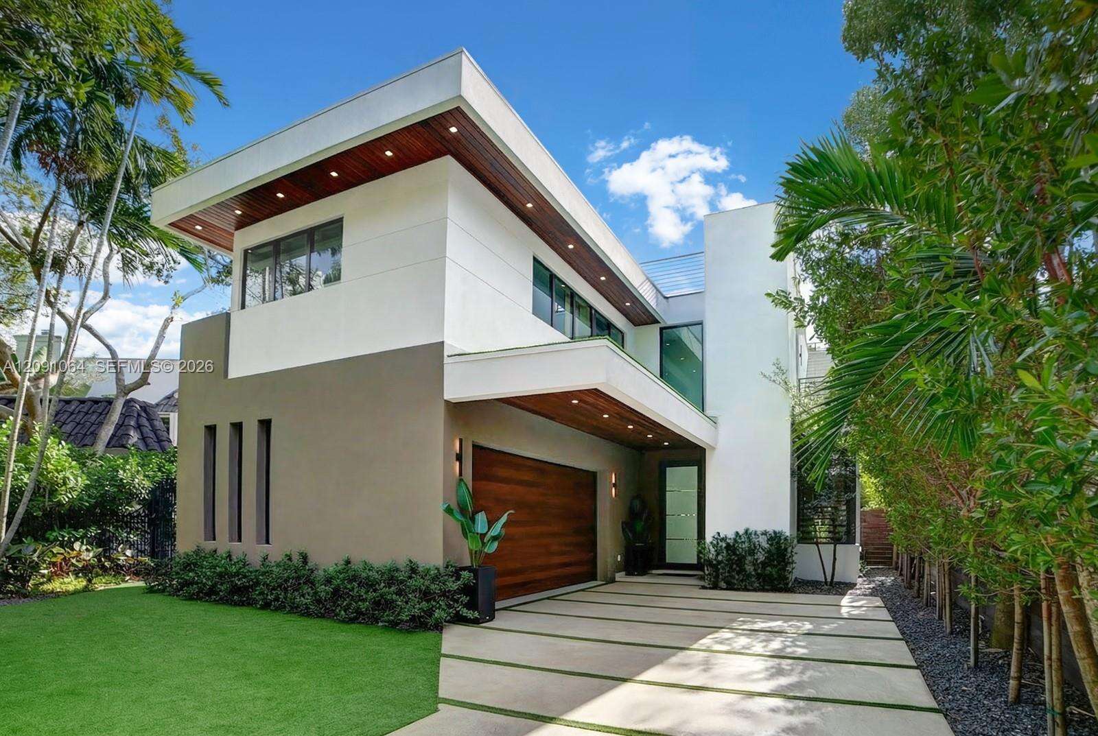 1780 Chucunantah Rd, Miami, FL 33133 - For Sale photo 1