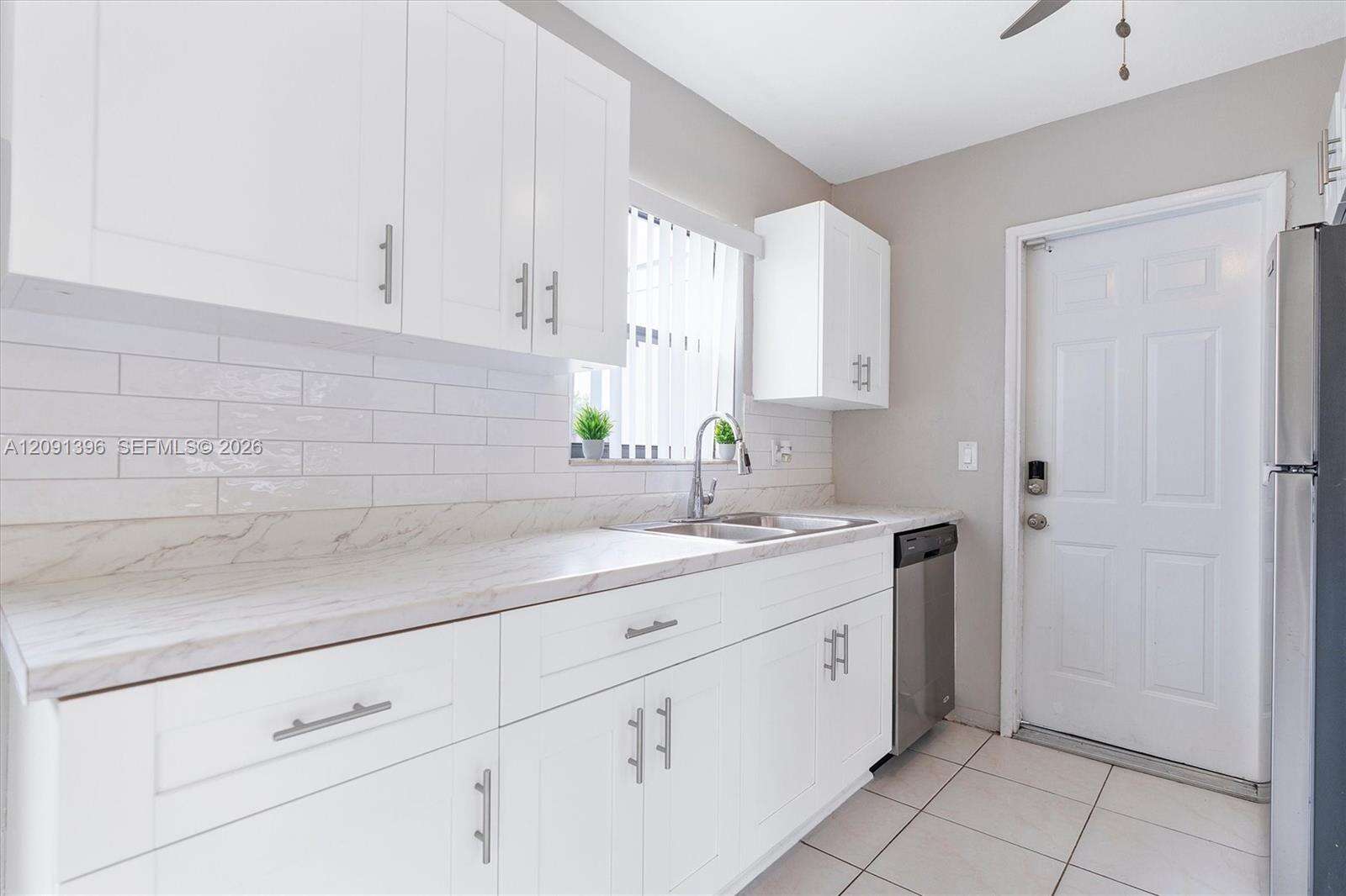 6528 26th St, Miramar, FL 33023 - For Sale photo 12