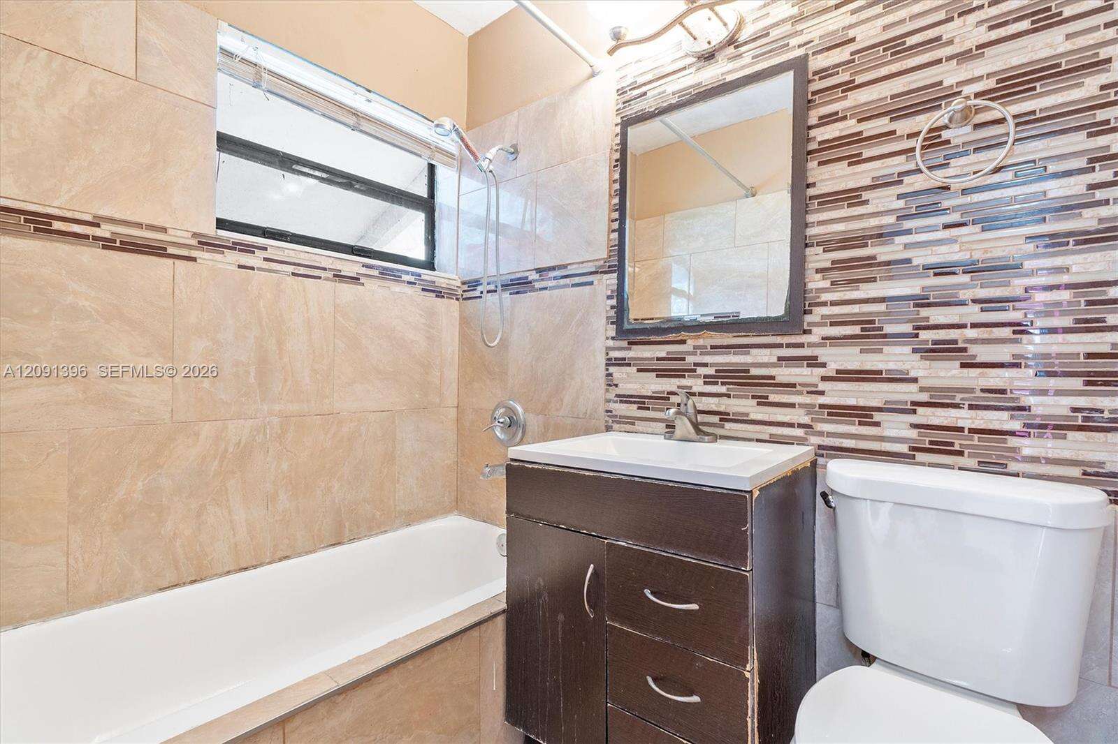 6528 26th St, Miramar, FL 33023 - For Sale photo 23
