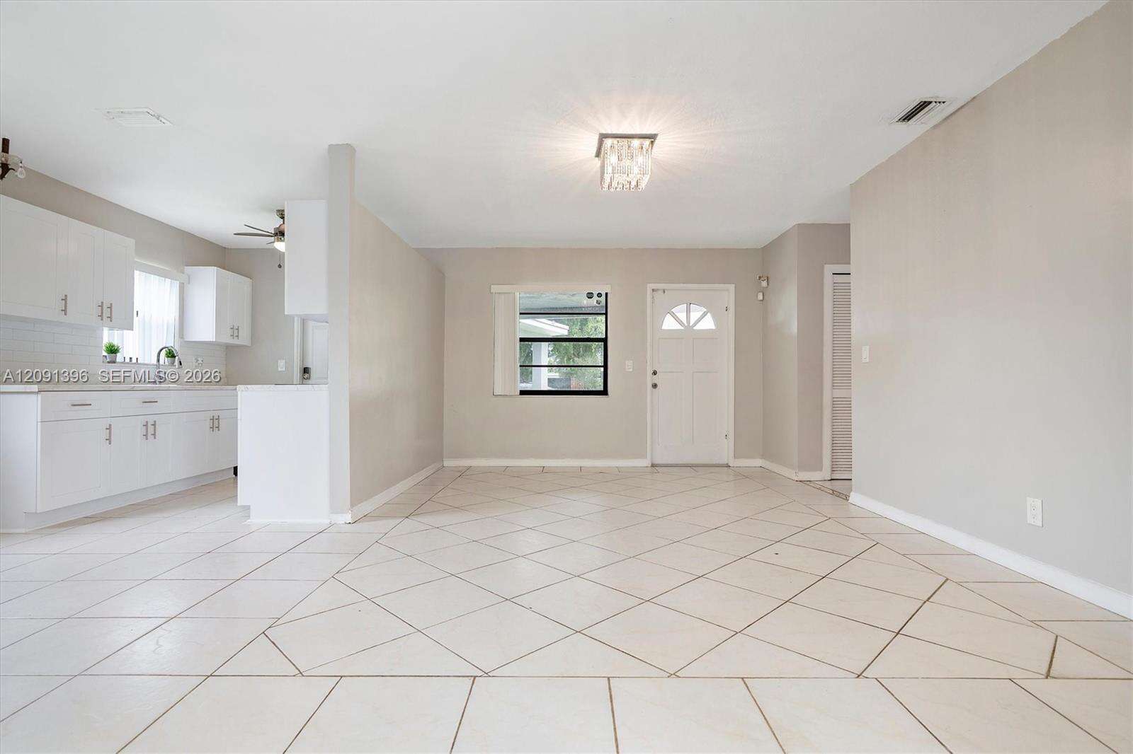 6528 26th St, Miramar, FL 33023 - For Sale photo 6