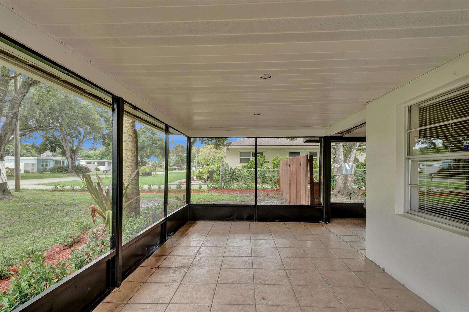 5073 28th, Dania Beach, FL 33312 - For Sale photo 17