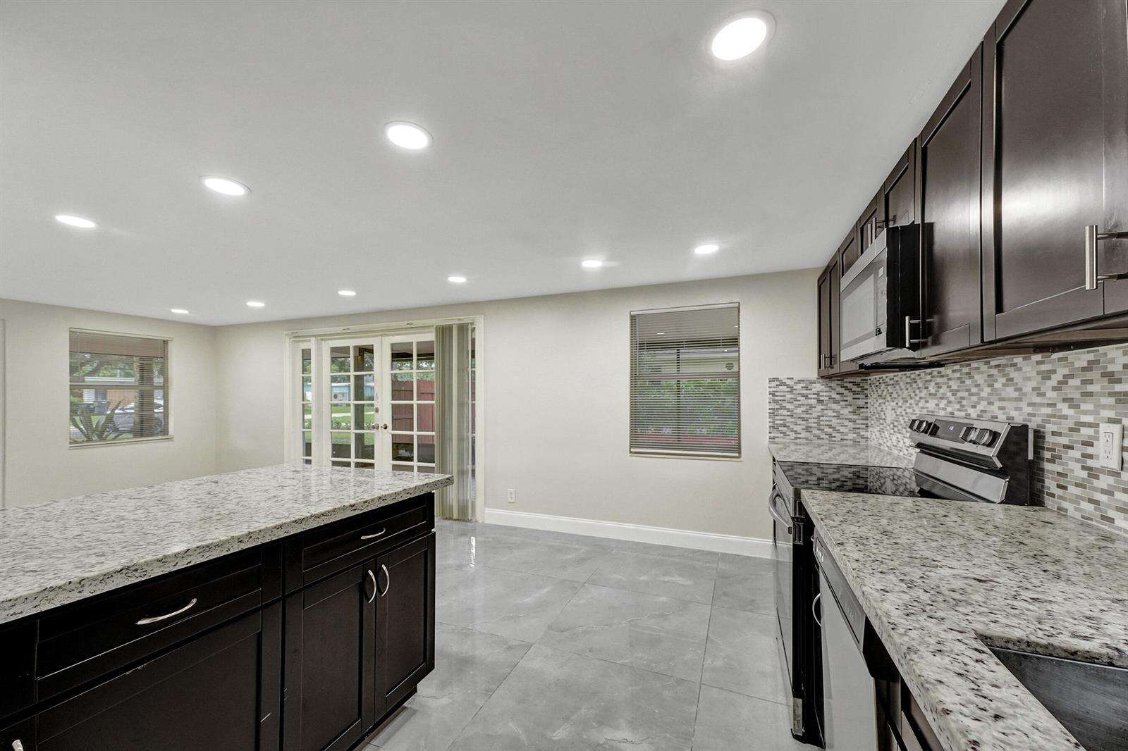 5073 28th, Dania Beach, FL 33312 - For Sale photo 20