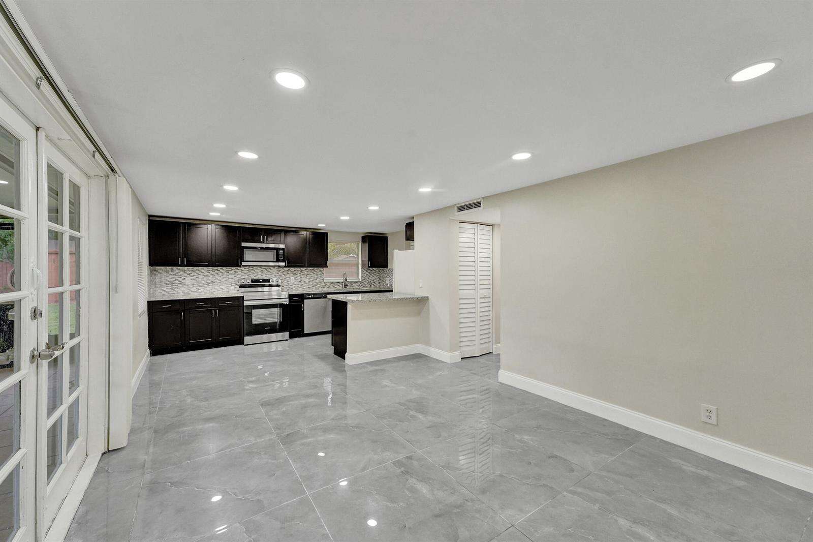 5073 28th, Dania Beach, FL 33312 - For Sale photo 24