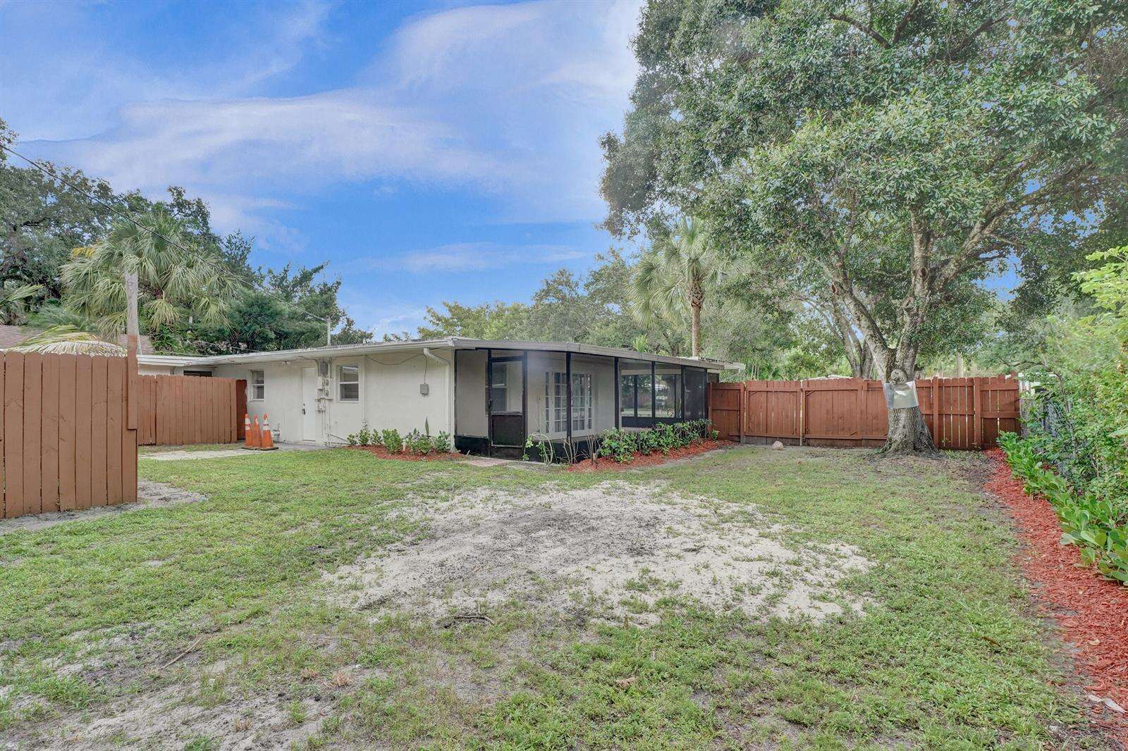 5073 28th, Dania Beach, FL 33312 - For Sale photo 9