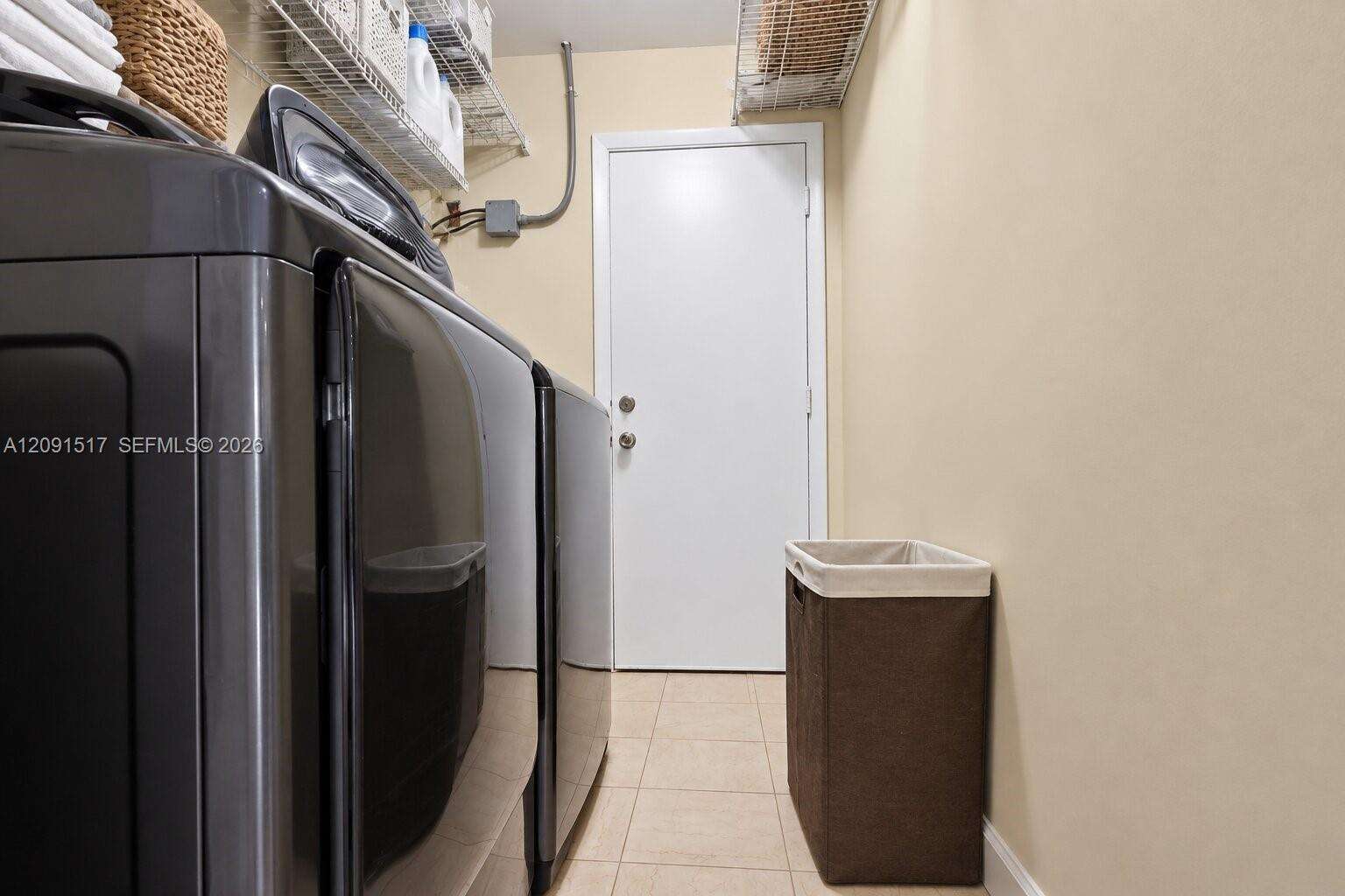 15221 158th St, Miami, FL 33187 - For Sale photo 11