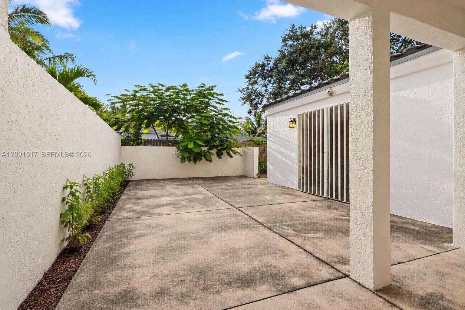 15221 158th St, Miami, FL 33187 - For Sale photo 12