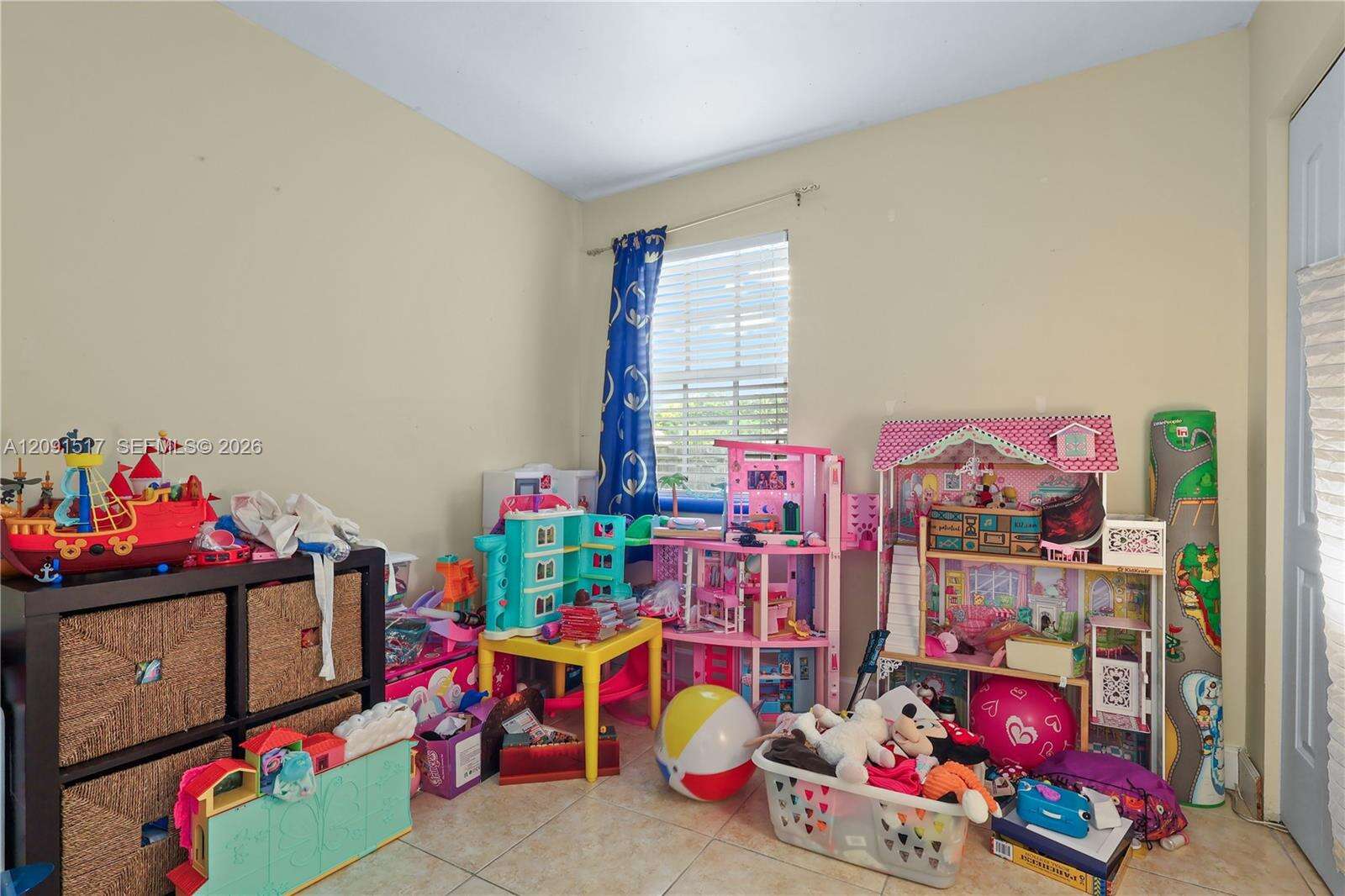 15221 158th St, Miami, FL 33187 - For Sale photo 59