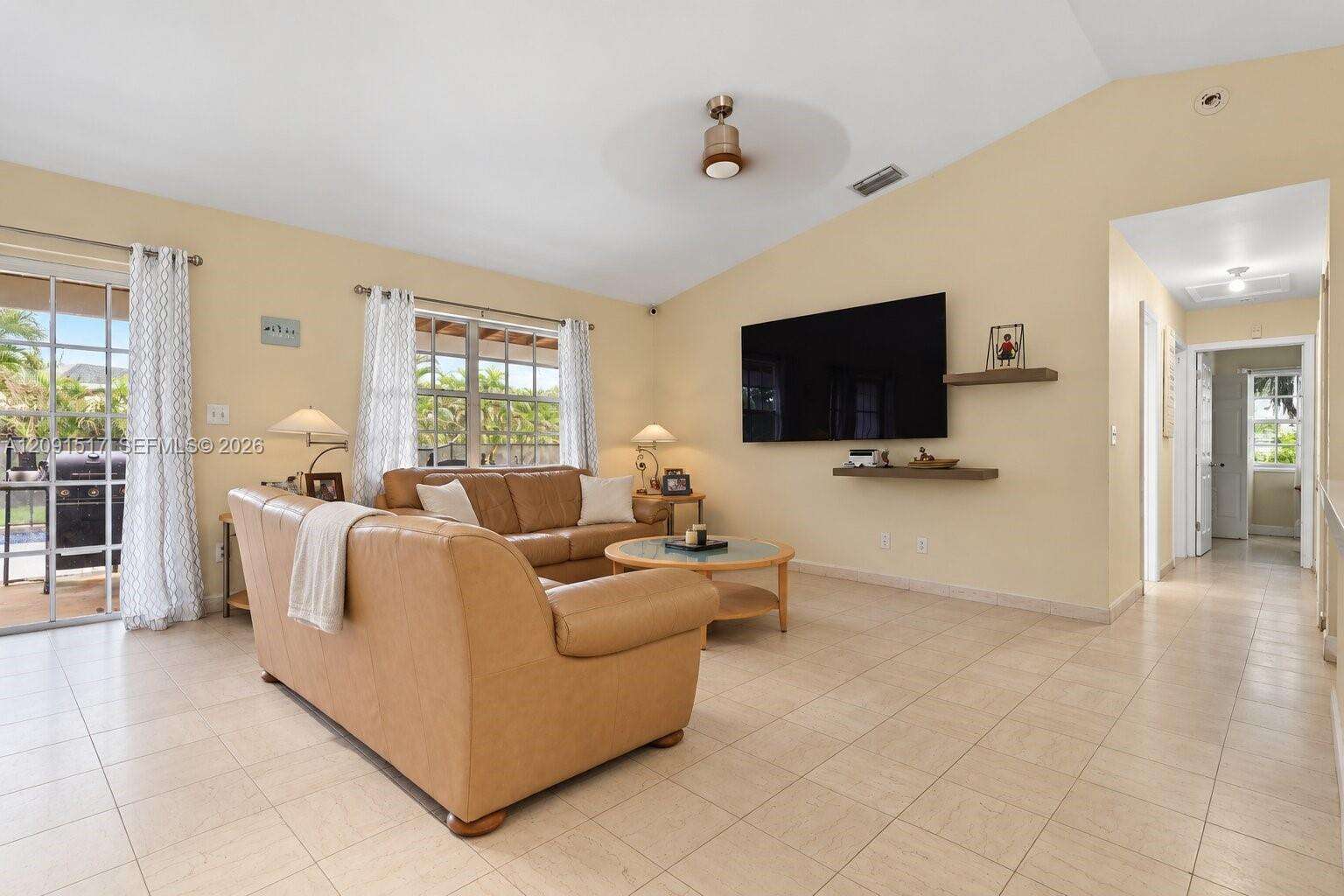 15221 158th St, Miami, FL 33187 - For Sale photo 7