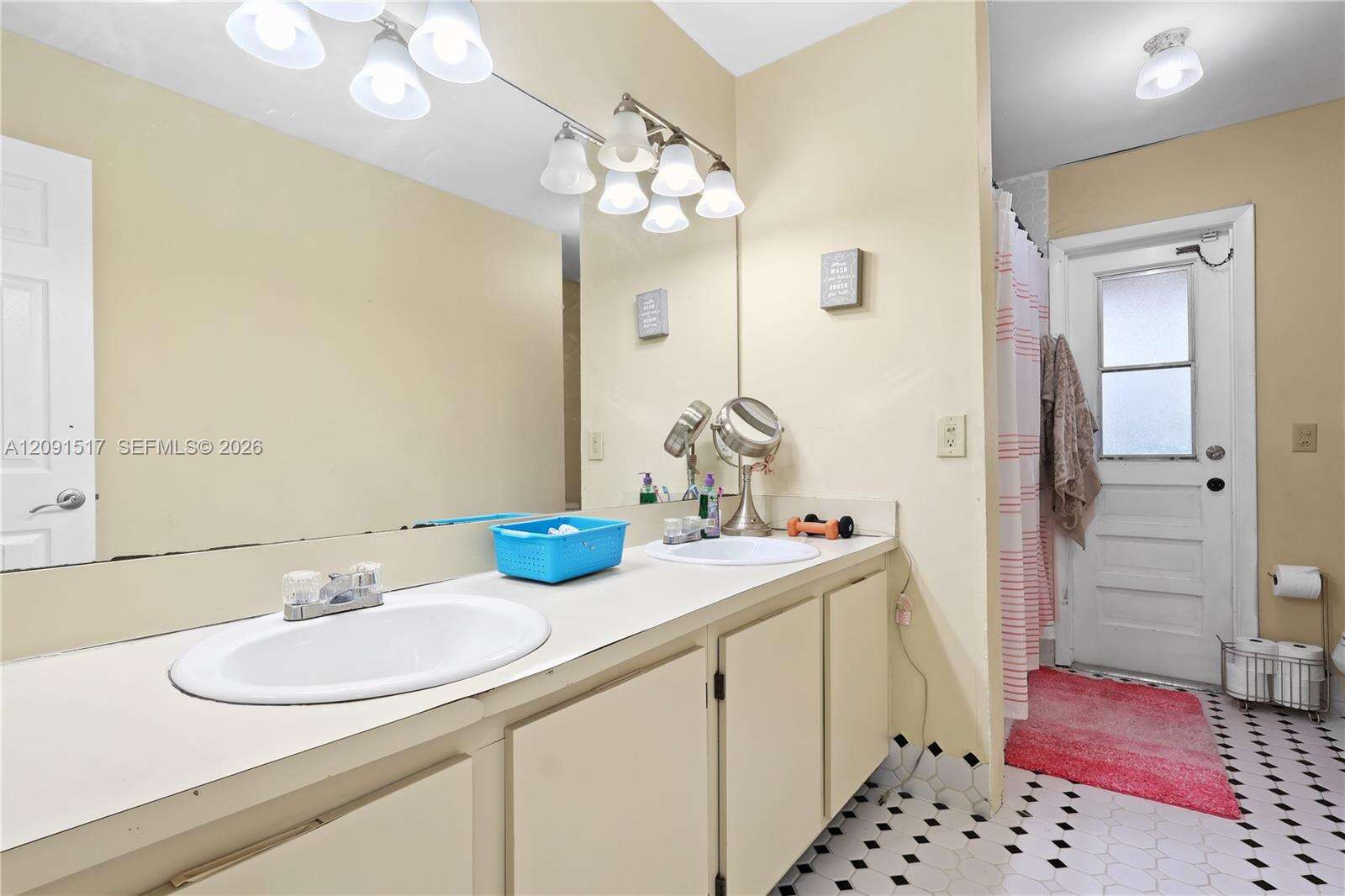 15221 158th St, Miami, FL 33187 - For Sale photo 62