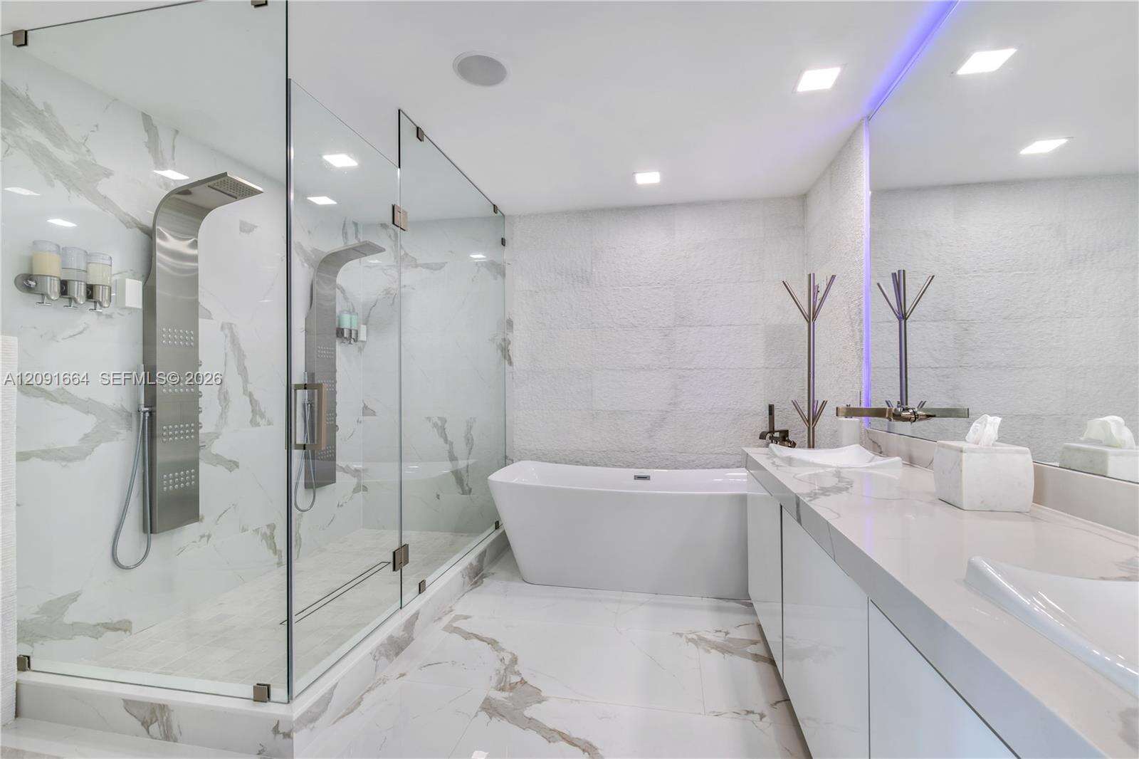 20501 22nd Pl, Miami, FL 33180 - For Sale photo 13