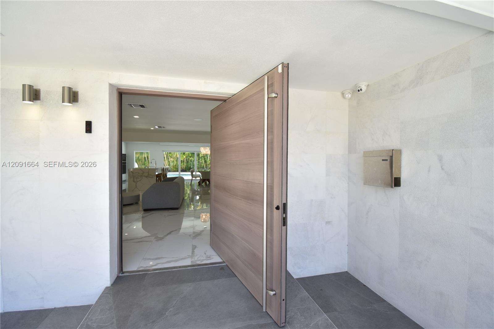 20501 22nd Pl, Miami, FL 33180 - For Sale photo 19