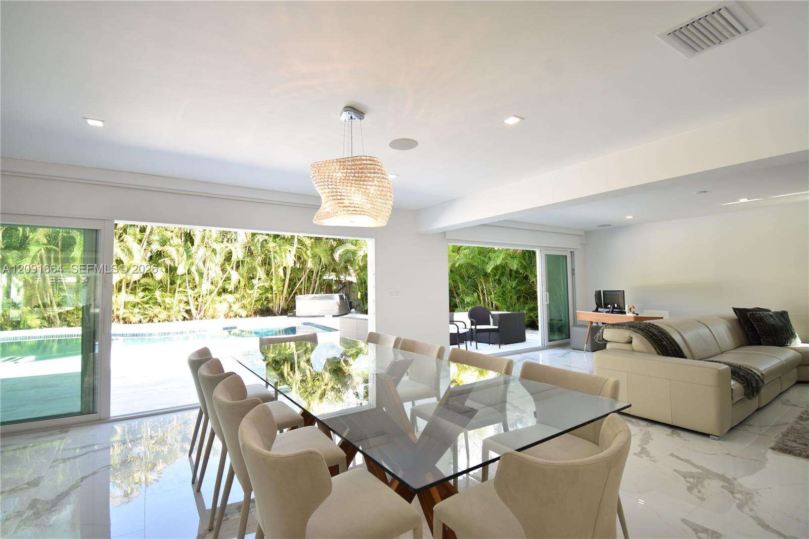 20501 22nd Pl, Miami, FL 33180 - For Sale photo 34