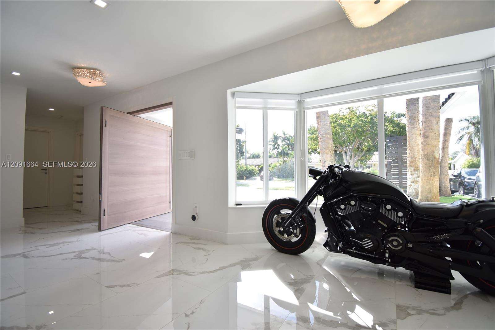 20501 22nd Pl, Miami, FL 33180 - For Sale photo 35