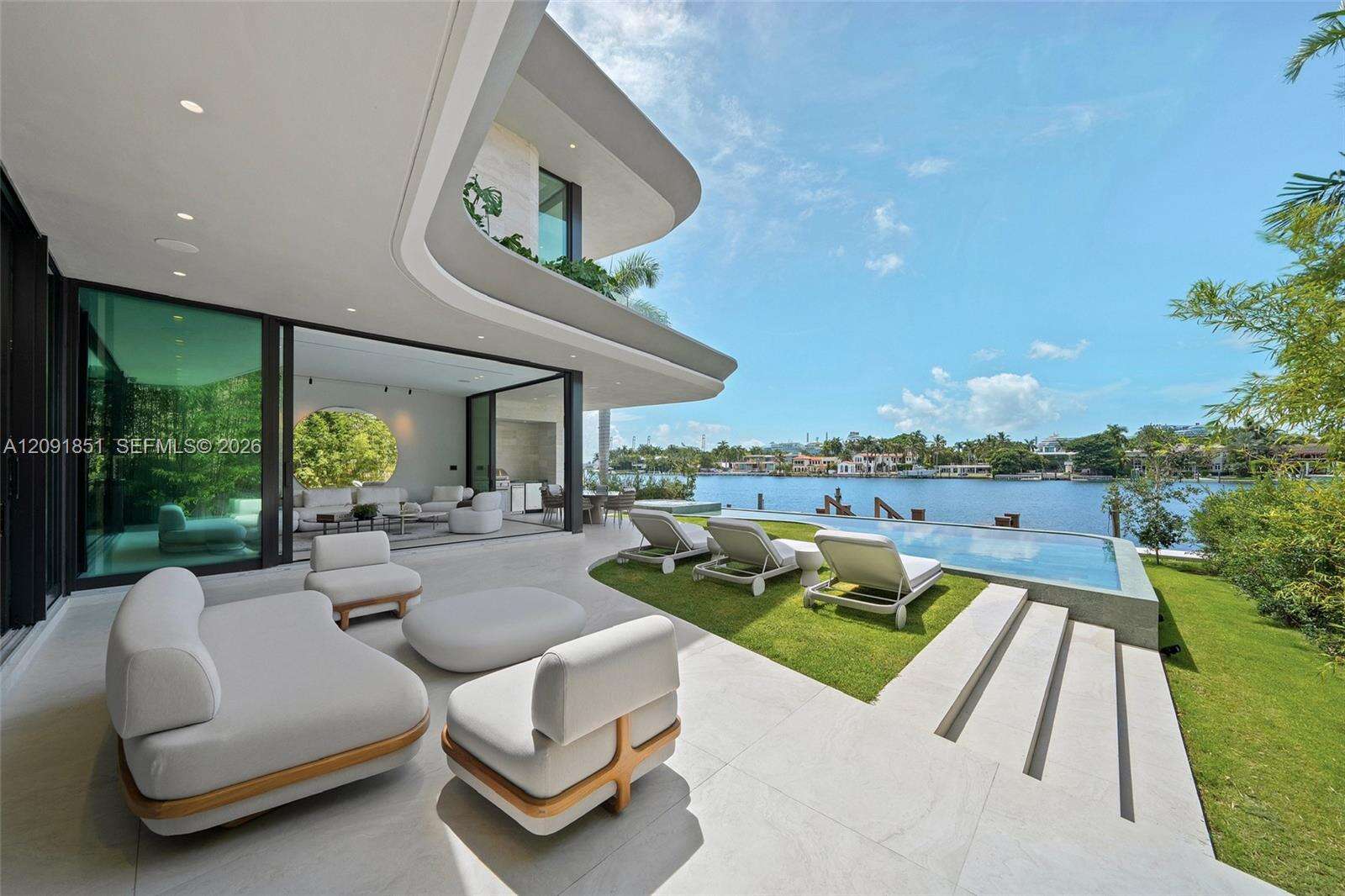 80 Hibiscus Dr, Miami Beach, FL 33139 - For Sale photo 15