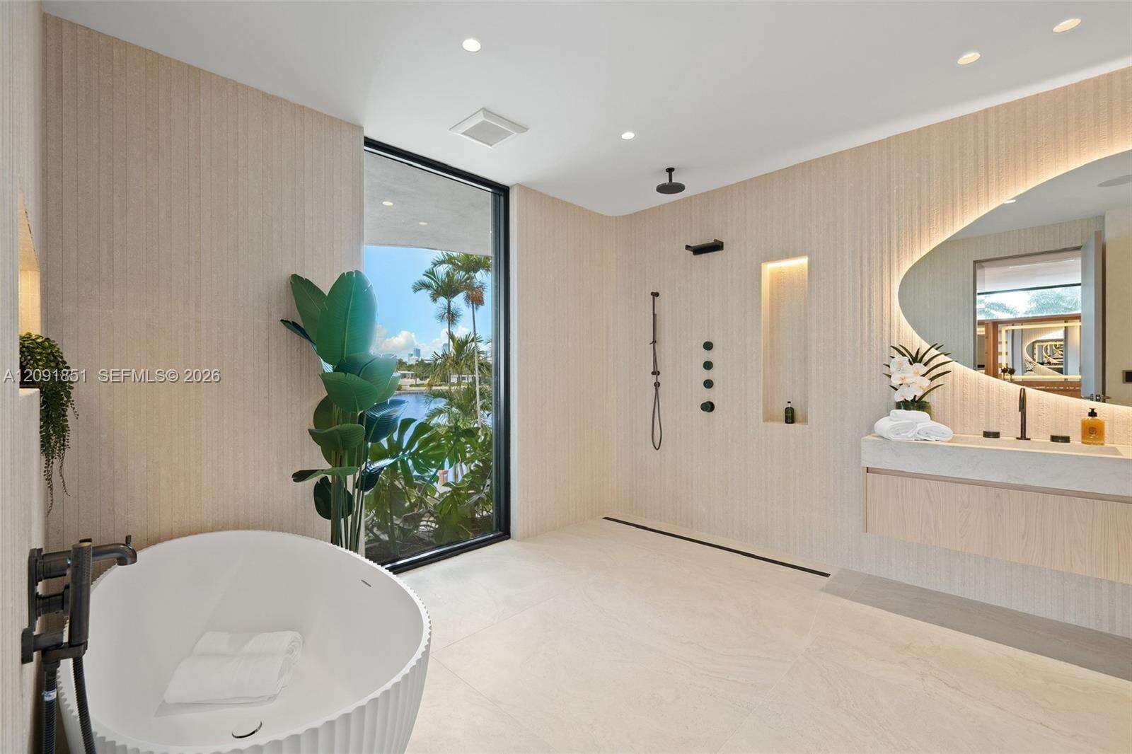 80 Hibiscus Dr, Miami Beach, FL 33139 - For Sale photo 21