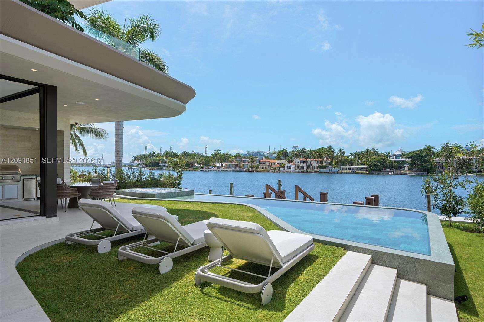 80 Hibiscus Dr, Miami Beach, FL 33139 - For Sale photo 22
