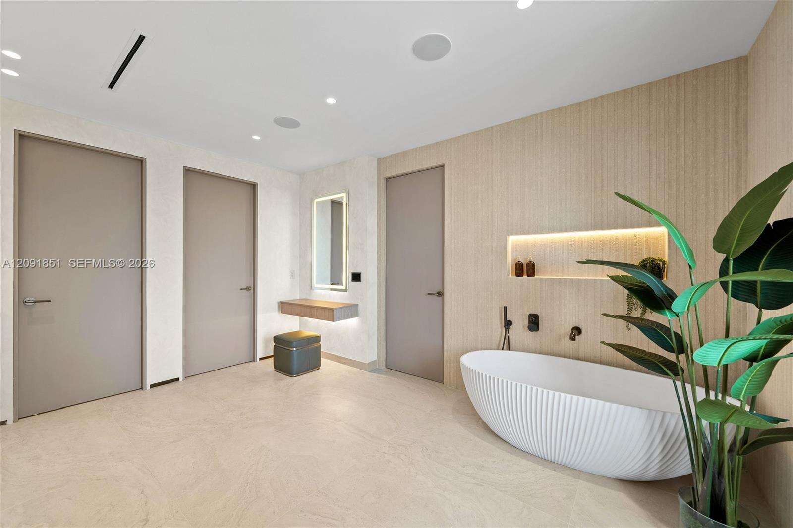 80 Hibiscus Dr, Miami Beach, FL 33139 - For Sale photo 32