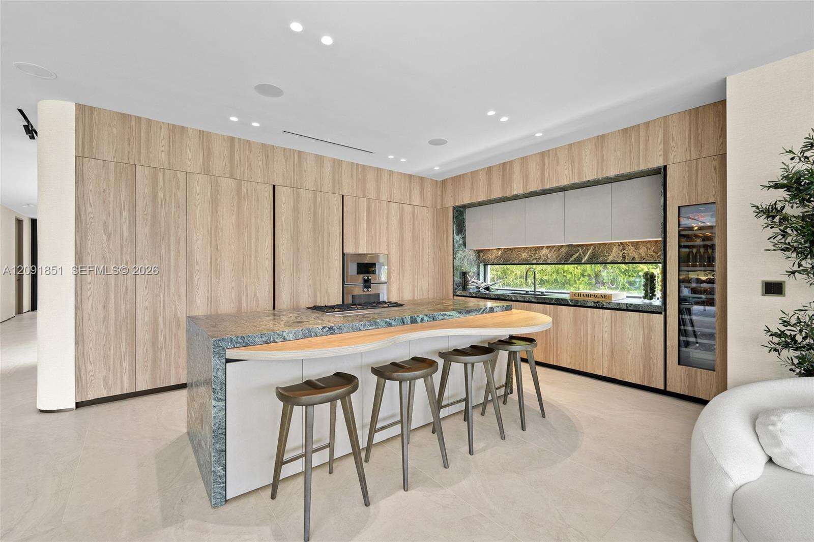 80 Hibiscus Dr, Miami Beach, FL 33139 - For Sale photo 6