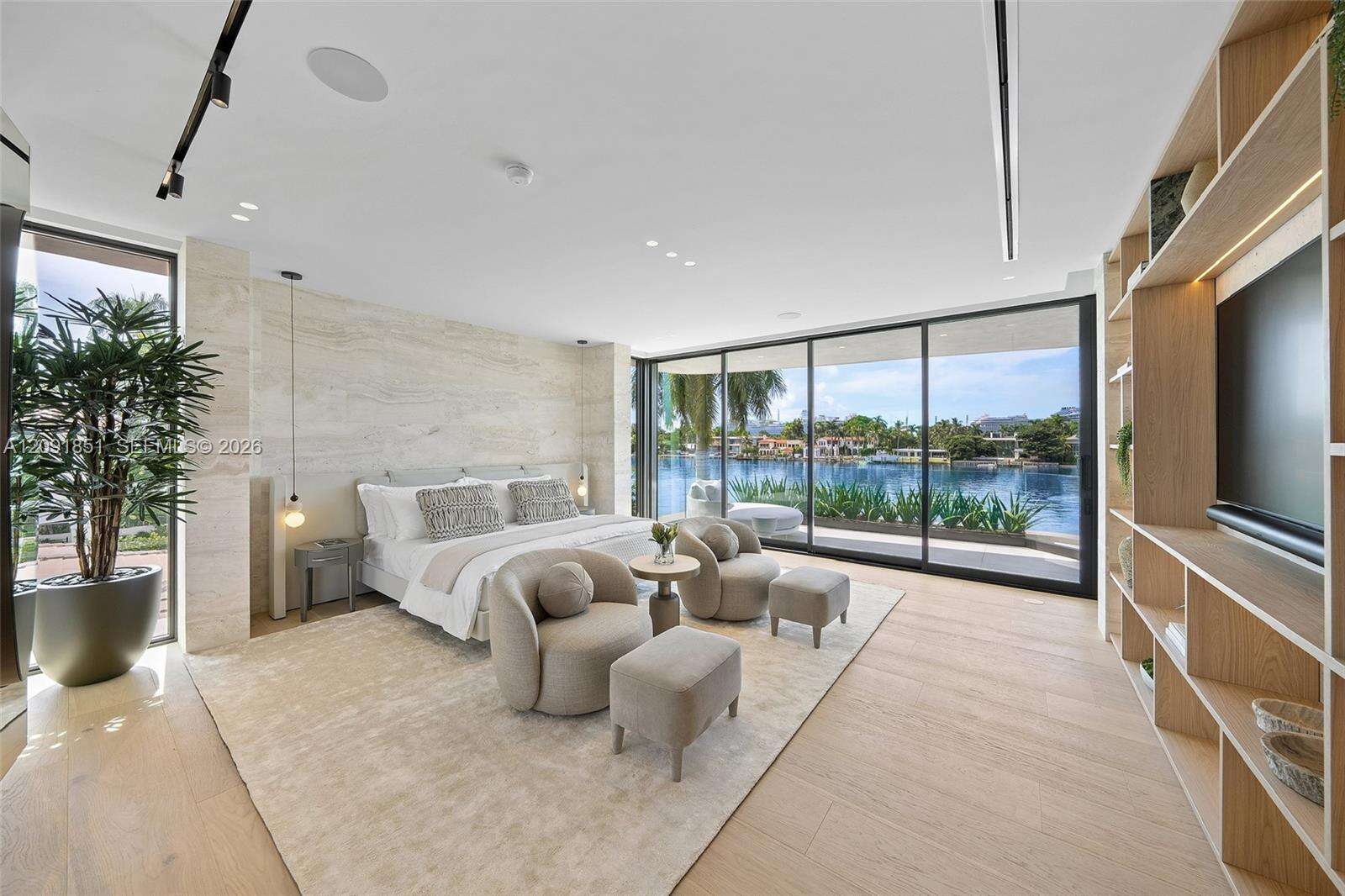 80 Hibiscus Dr, Miami Beach, FL 33139 - For Sale photo 8