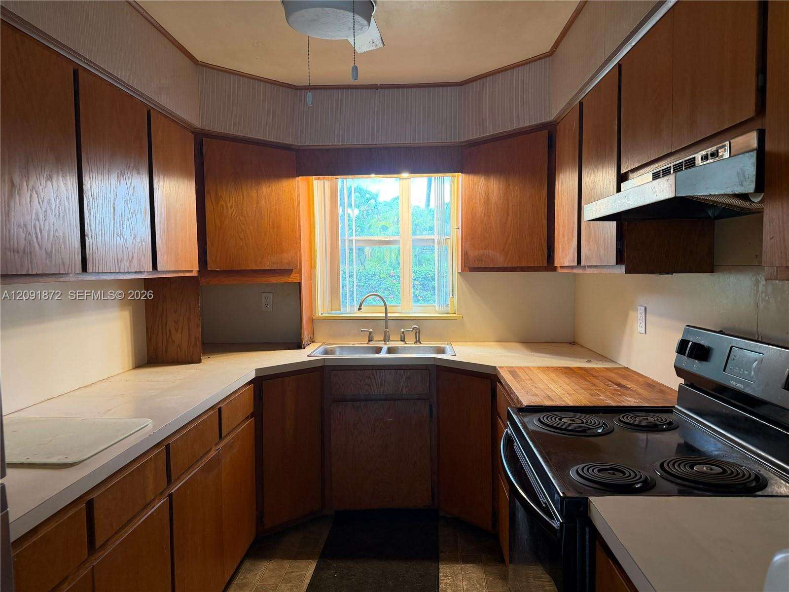 1146 Polk St, Hollywood, FL 33019 - For Sale photo 3