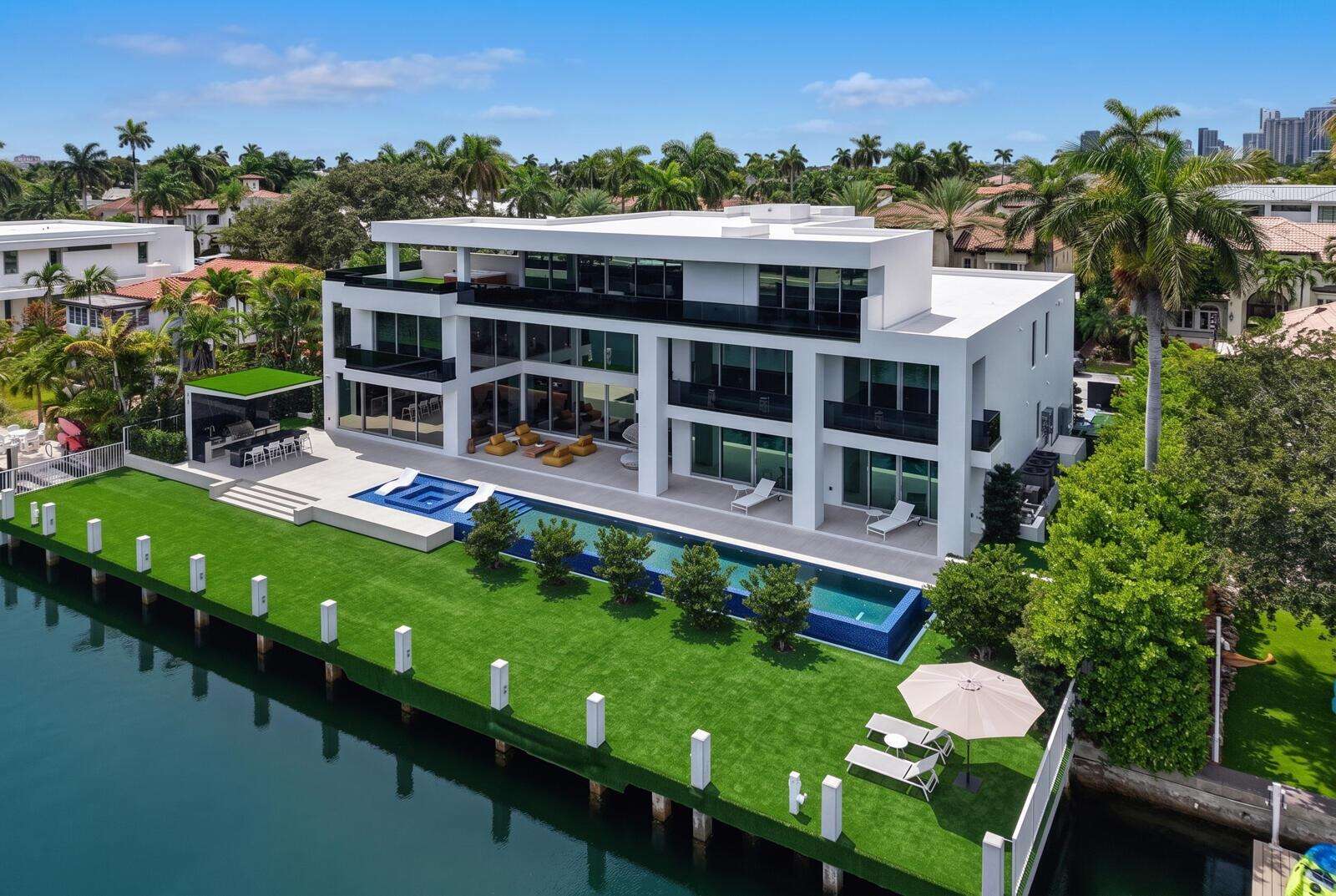 414 Royal Plaza, Fort Lauderdale, FL 33301 - For Sale photo 2