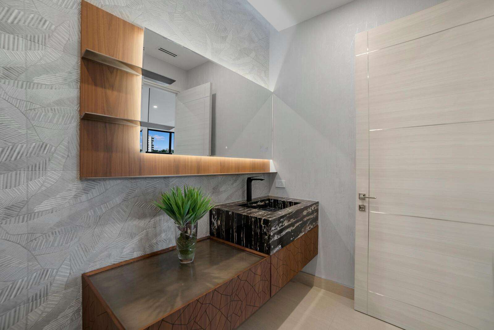 414 Royal Plaza, Fort Lauderdale, FL 33301 - For Sale photo 17
