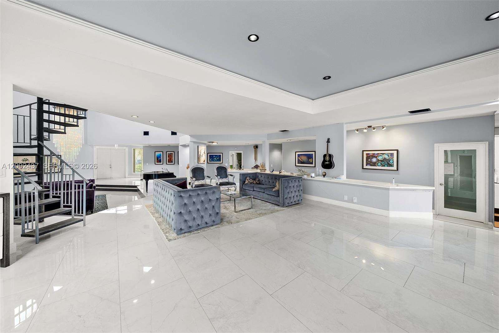 507 Palm Dr, Hallandale Beach, FL 33009 - For Sale photo 15