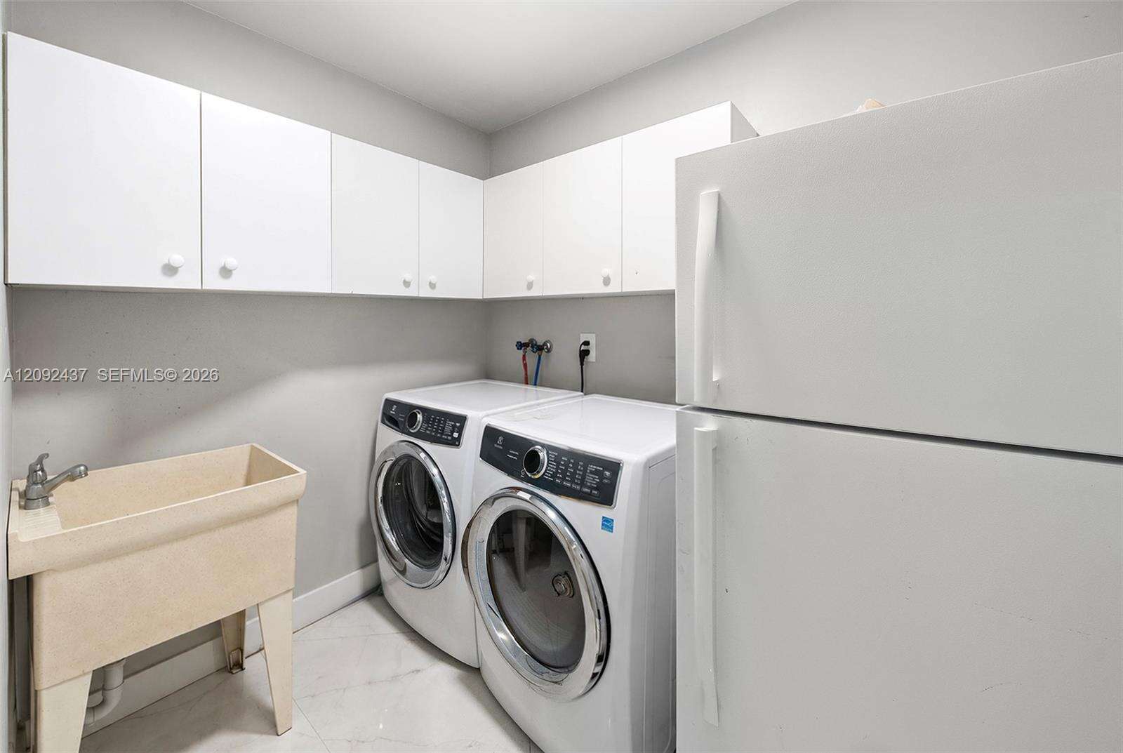 507 Palm Dr, Hallandale Beach, FL 33009 - For Sale photo 25
