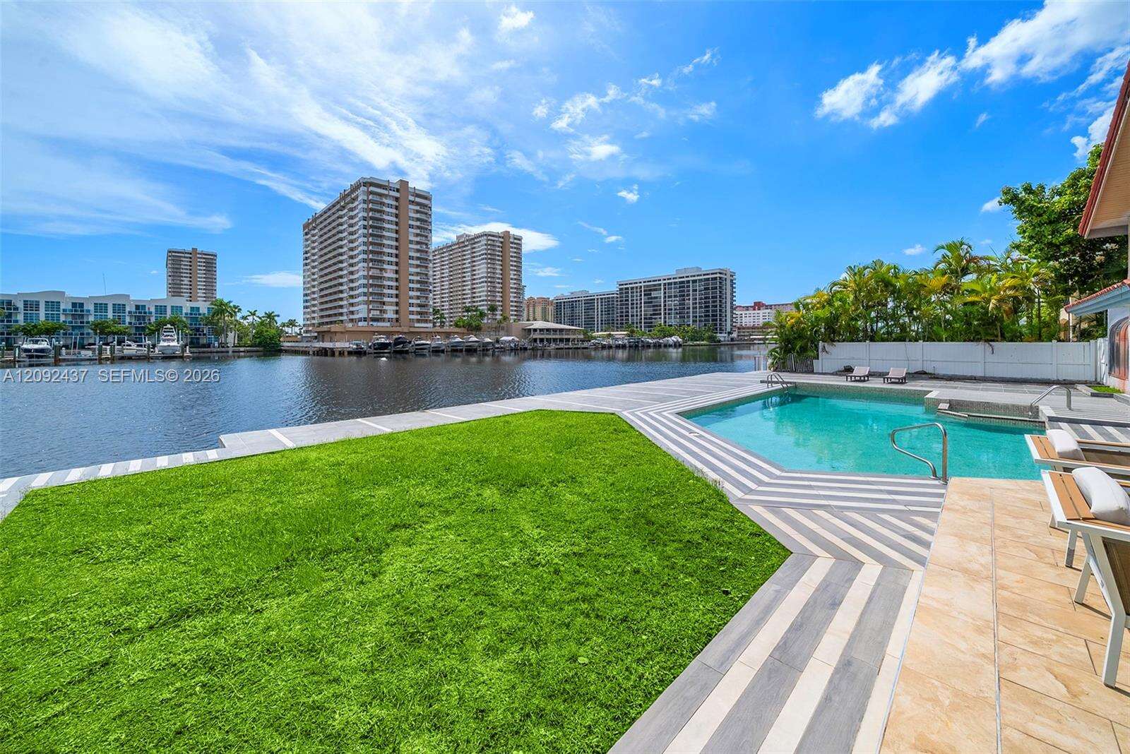 507 Palm Dr, Hallandale Beach, FL 33009 - For Sale photo 5