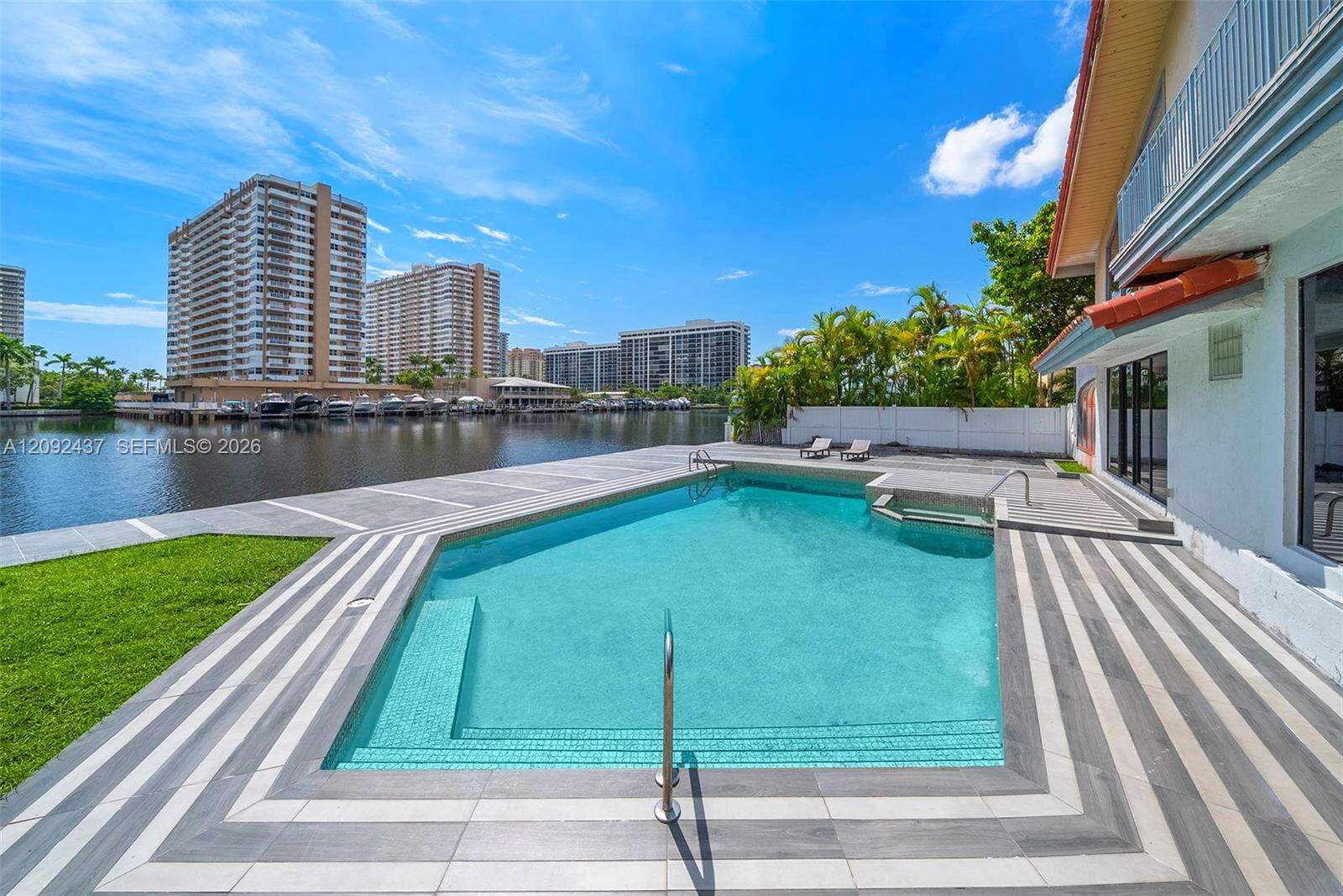 507 Palm Dr, Hallandale Beach, FL 33009 - For Sale photo 48