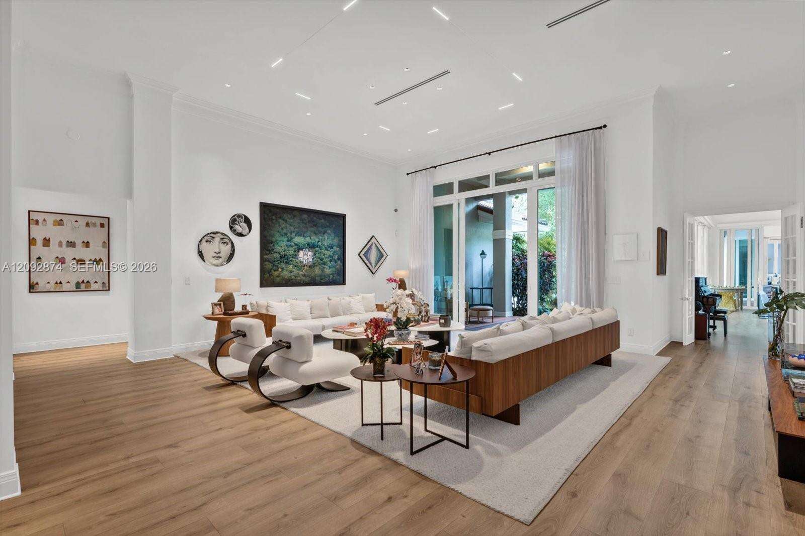 4801 74th Ter, Miami, FL 33143 - For Sale photo 3