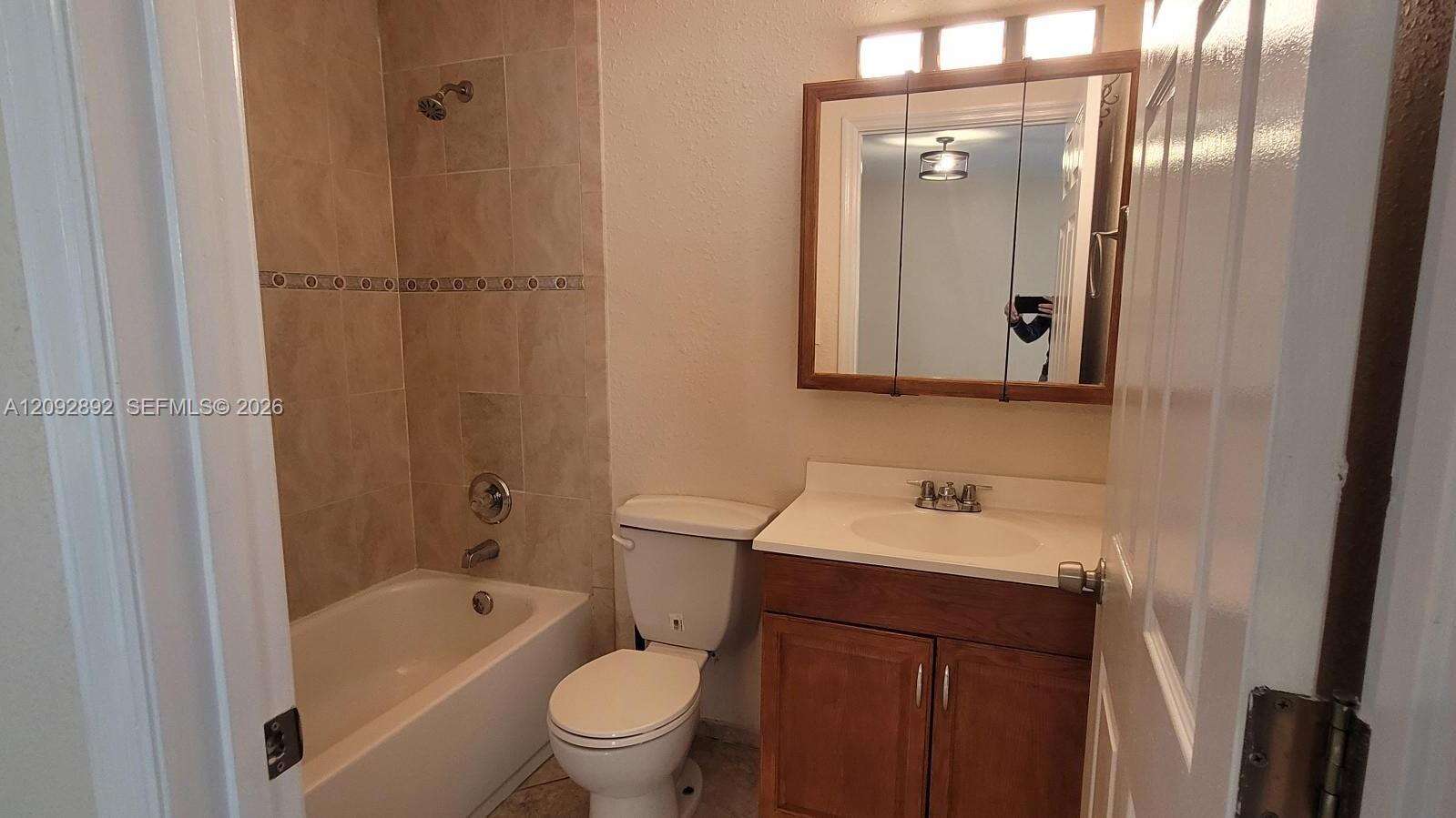 5829 Grant St, Hollywood, FL 33021 - For Sale photo 12