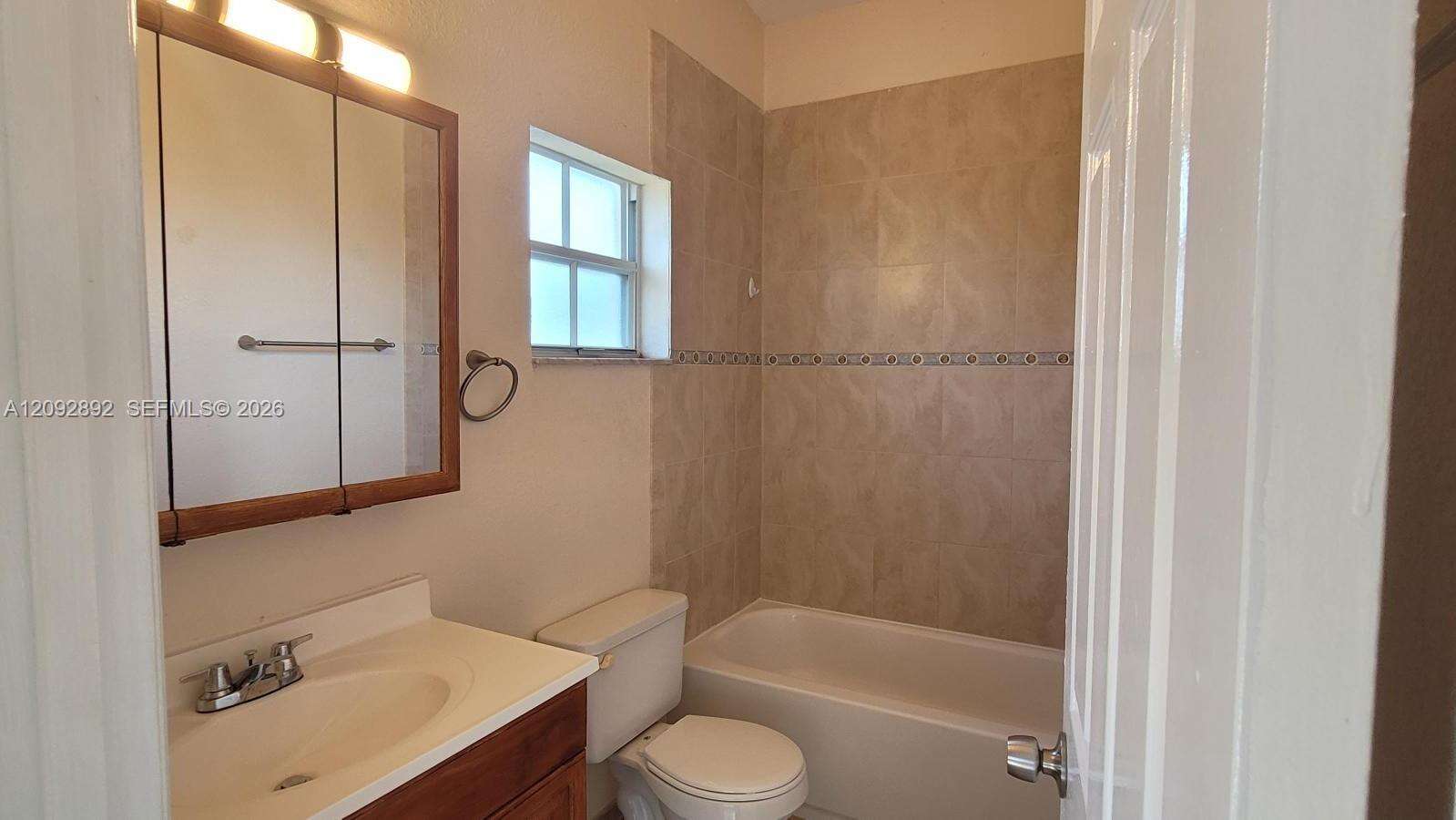 5829 Grant St, Hollywood, FL 33021 - For Sale photo 18