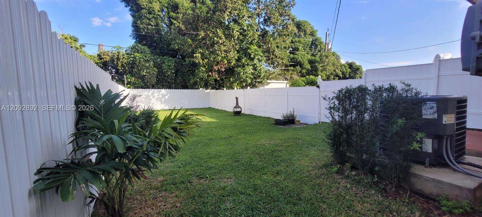 5829 Grant St, Hollywood, FL 33021 - For Sale photo 3