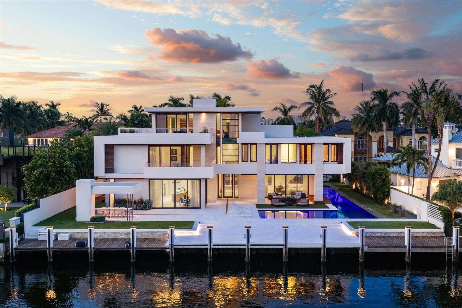 10 Pelican, Fort Lauderdale, FL 33301 - For Sale photo 1